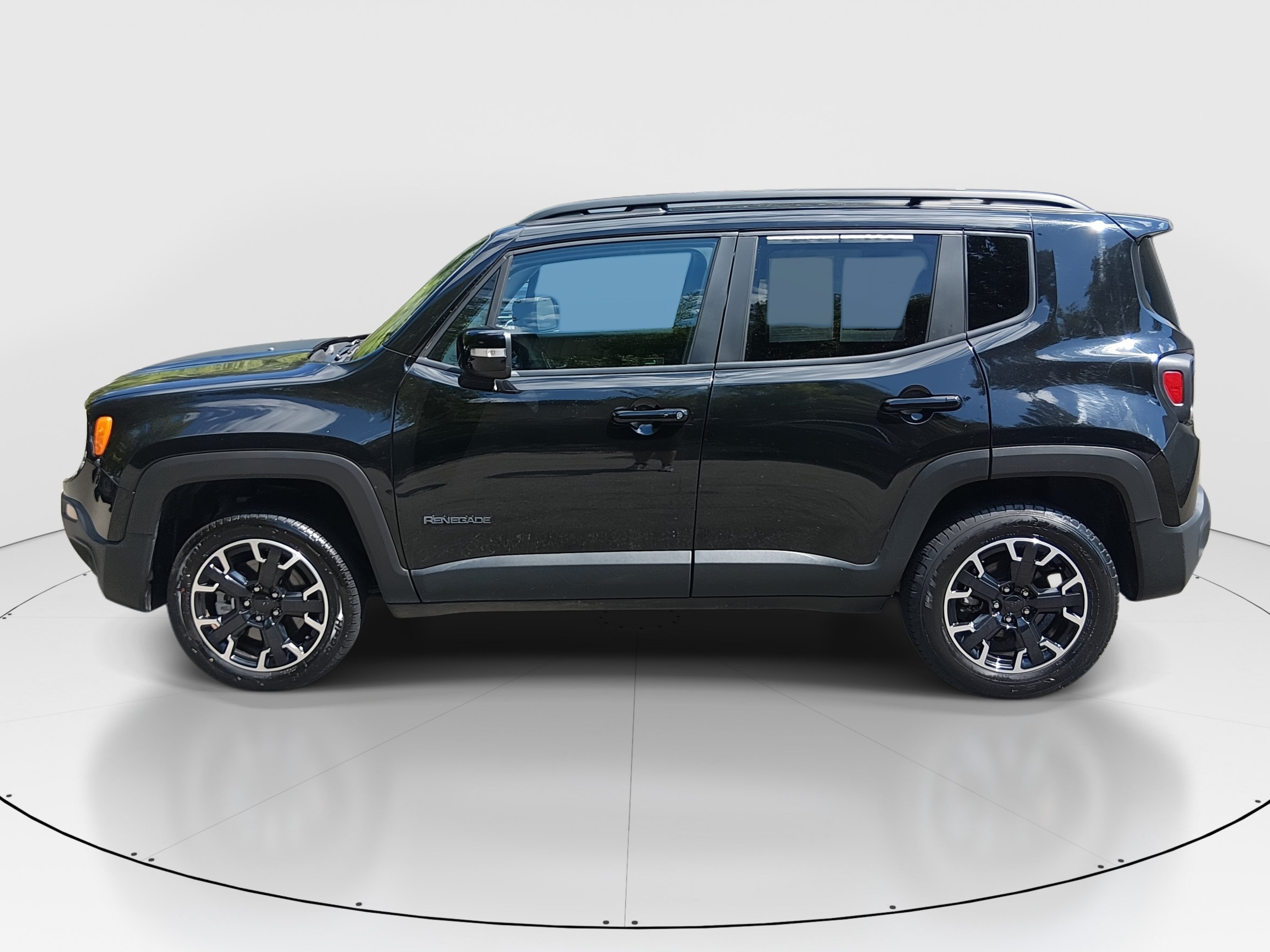 2023 Jeep Renegade Upland - Photo 4
