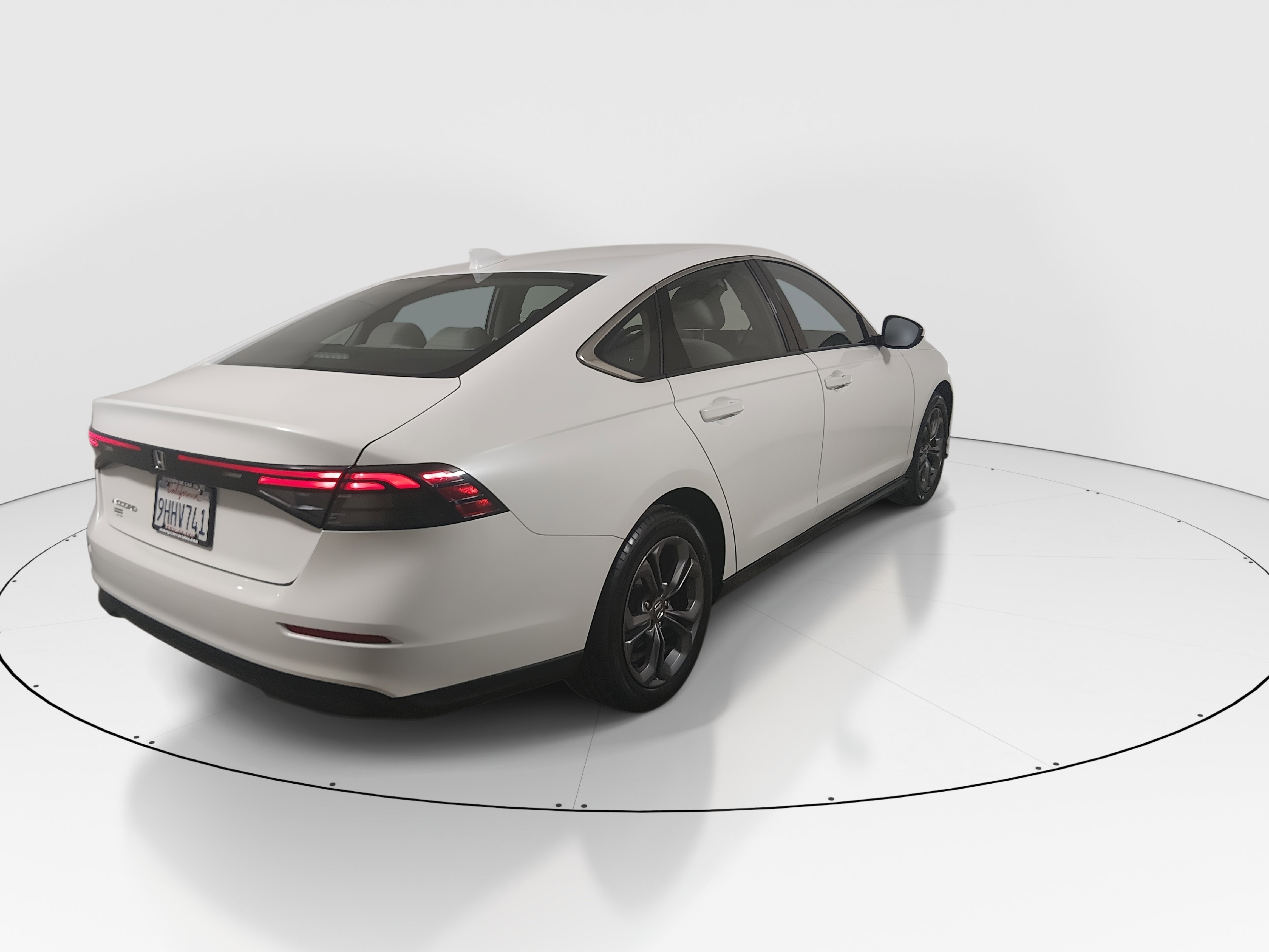 2023 Honda Accord EX - Photo 7