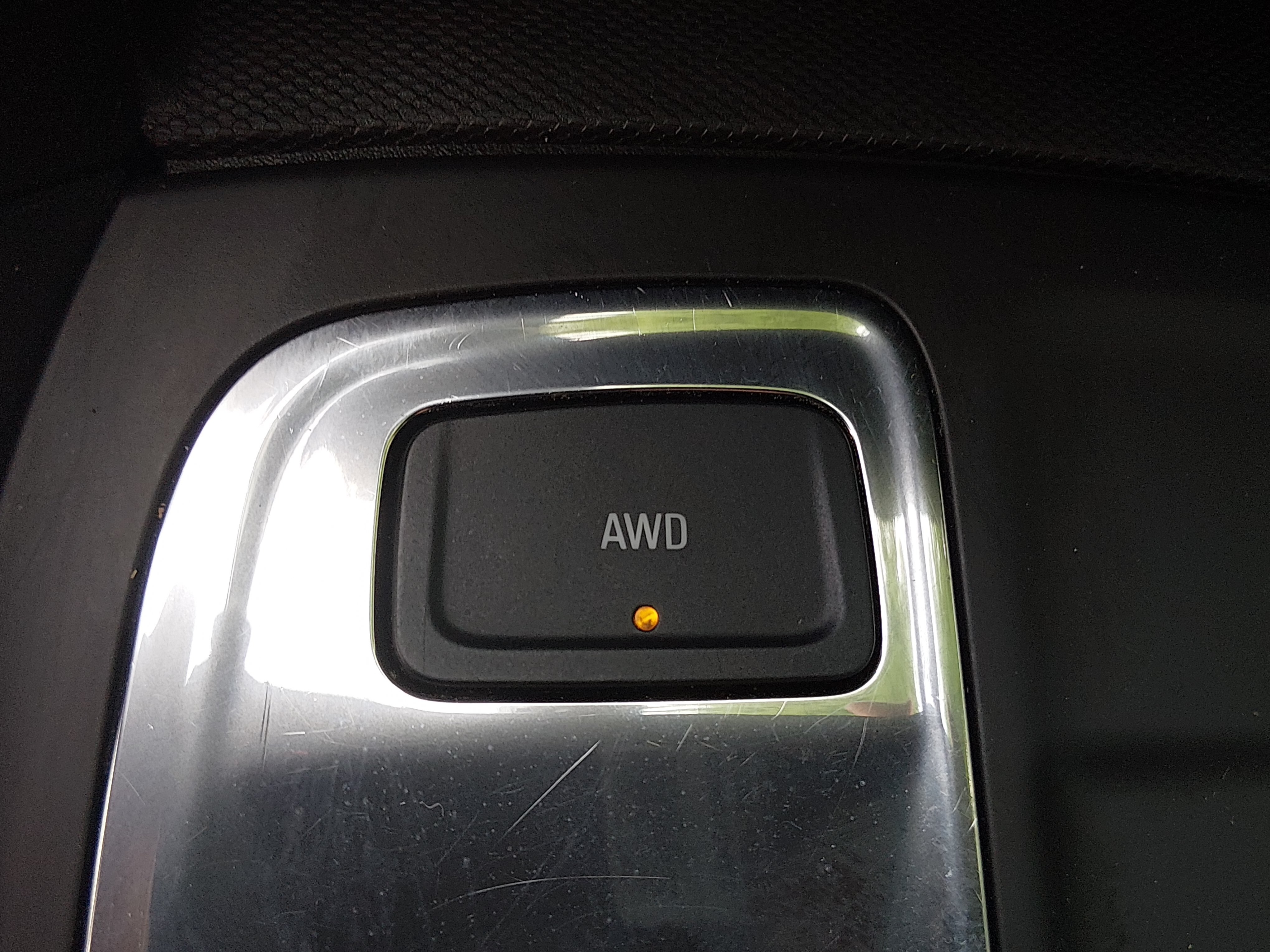 2024 Chevrolet Equinox LT - Photo 20