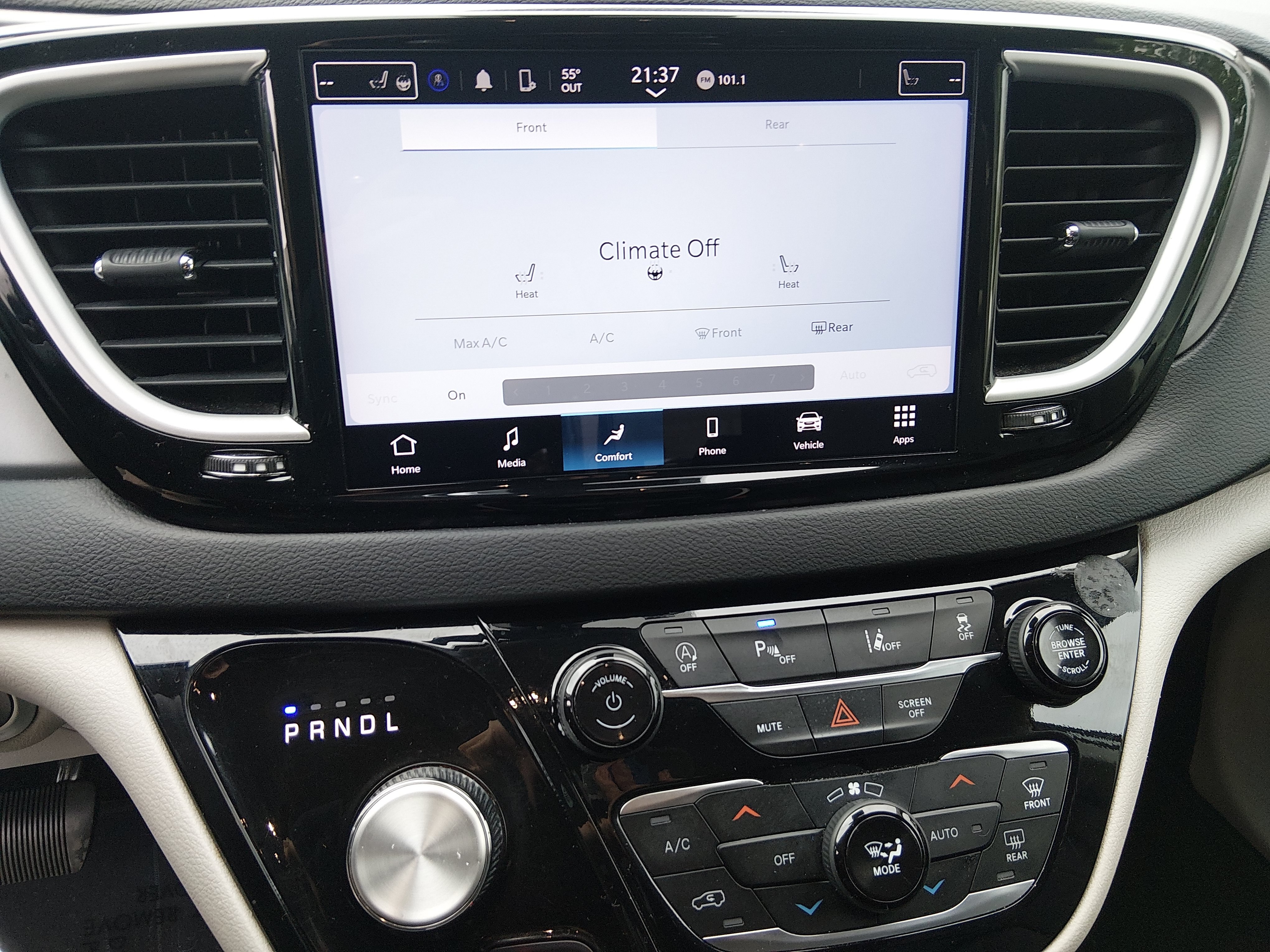 2023 Chrysler Pacifica Touring L - Photo 18