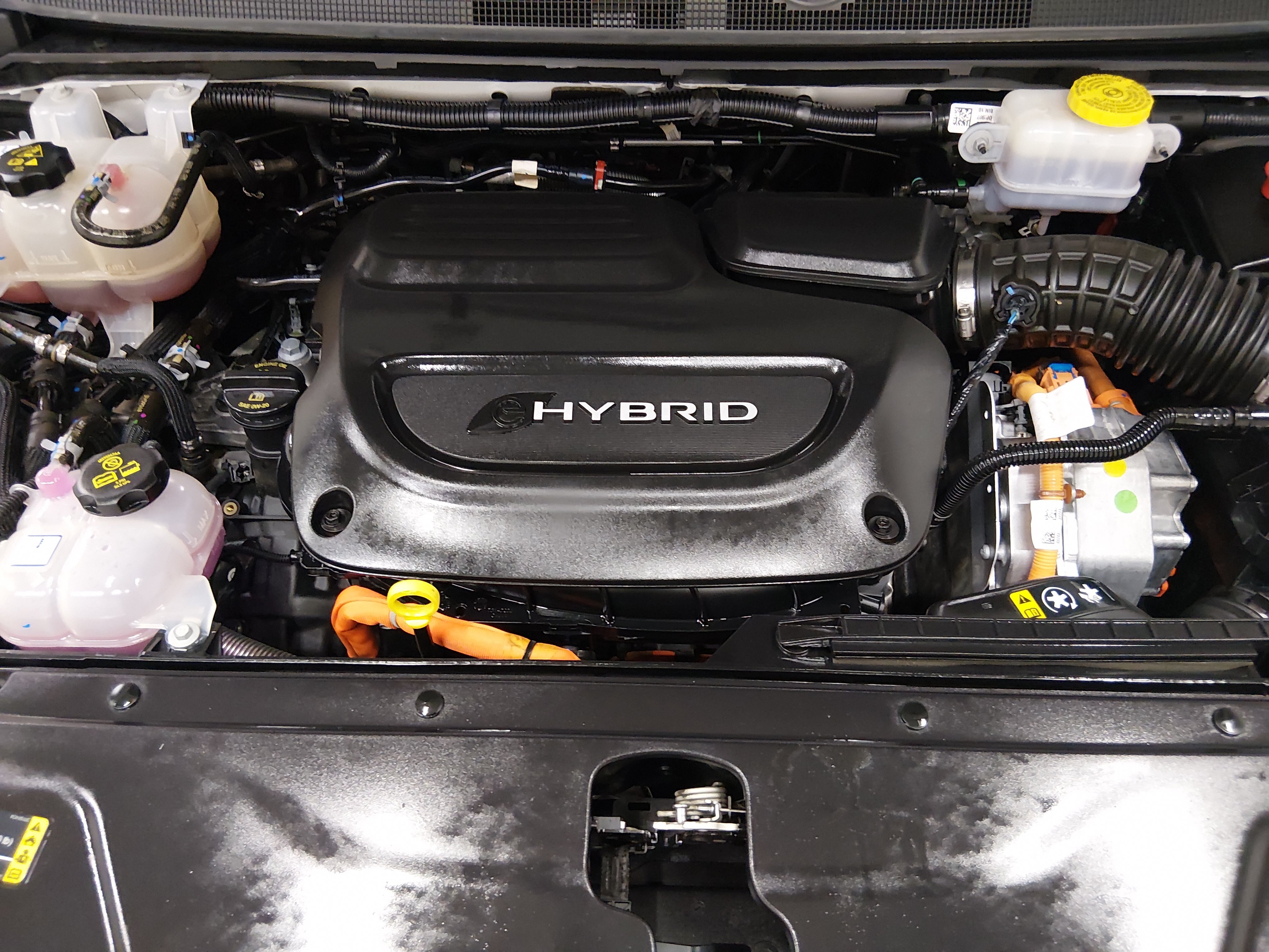 2024 Chrysler Pacifica PHEV Select - Photo 9