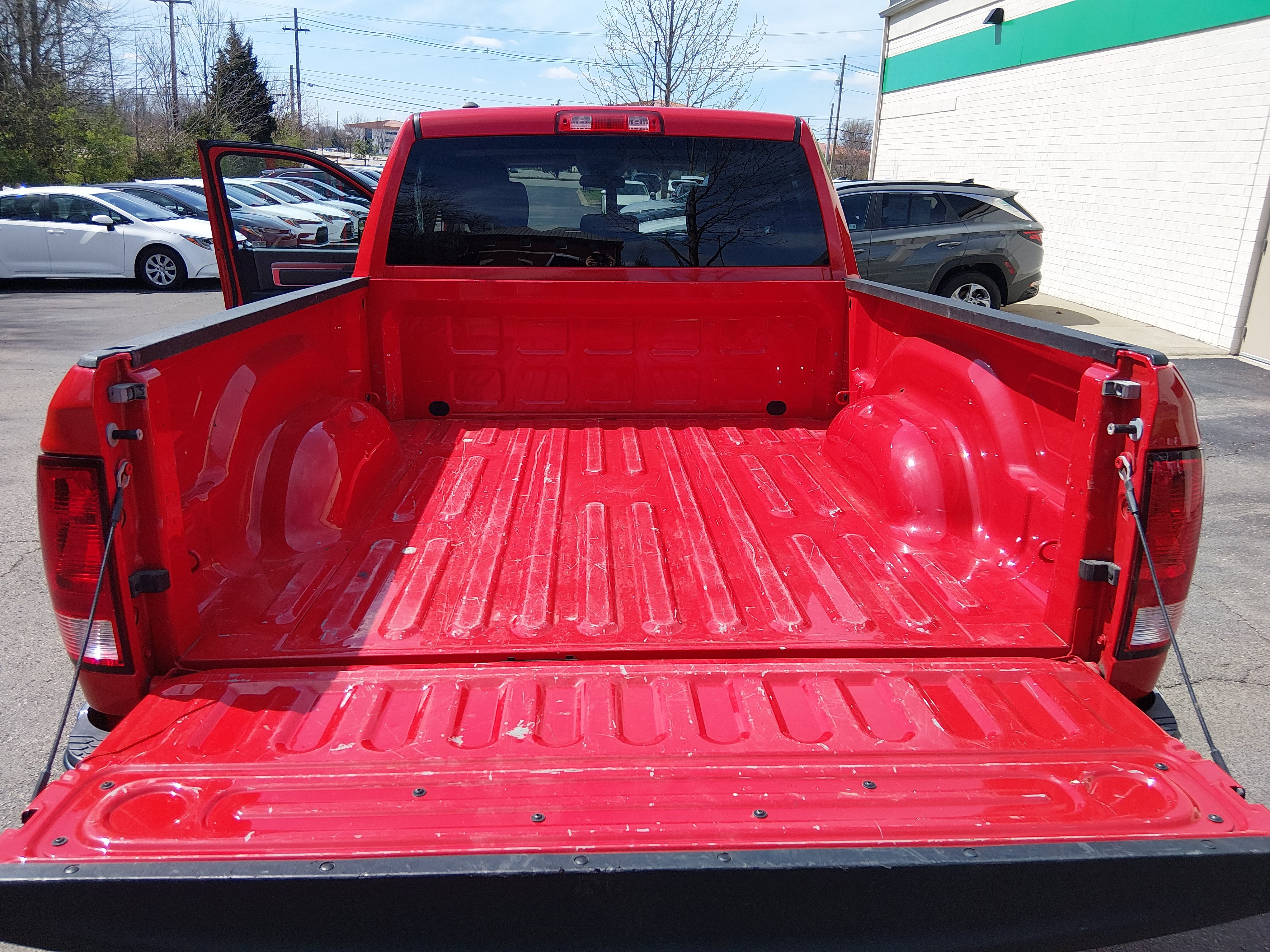 2024 RAM Ram 1500 Classic SLT - Photo 11