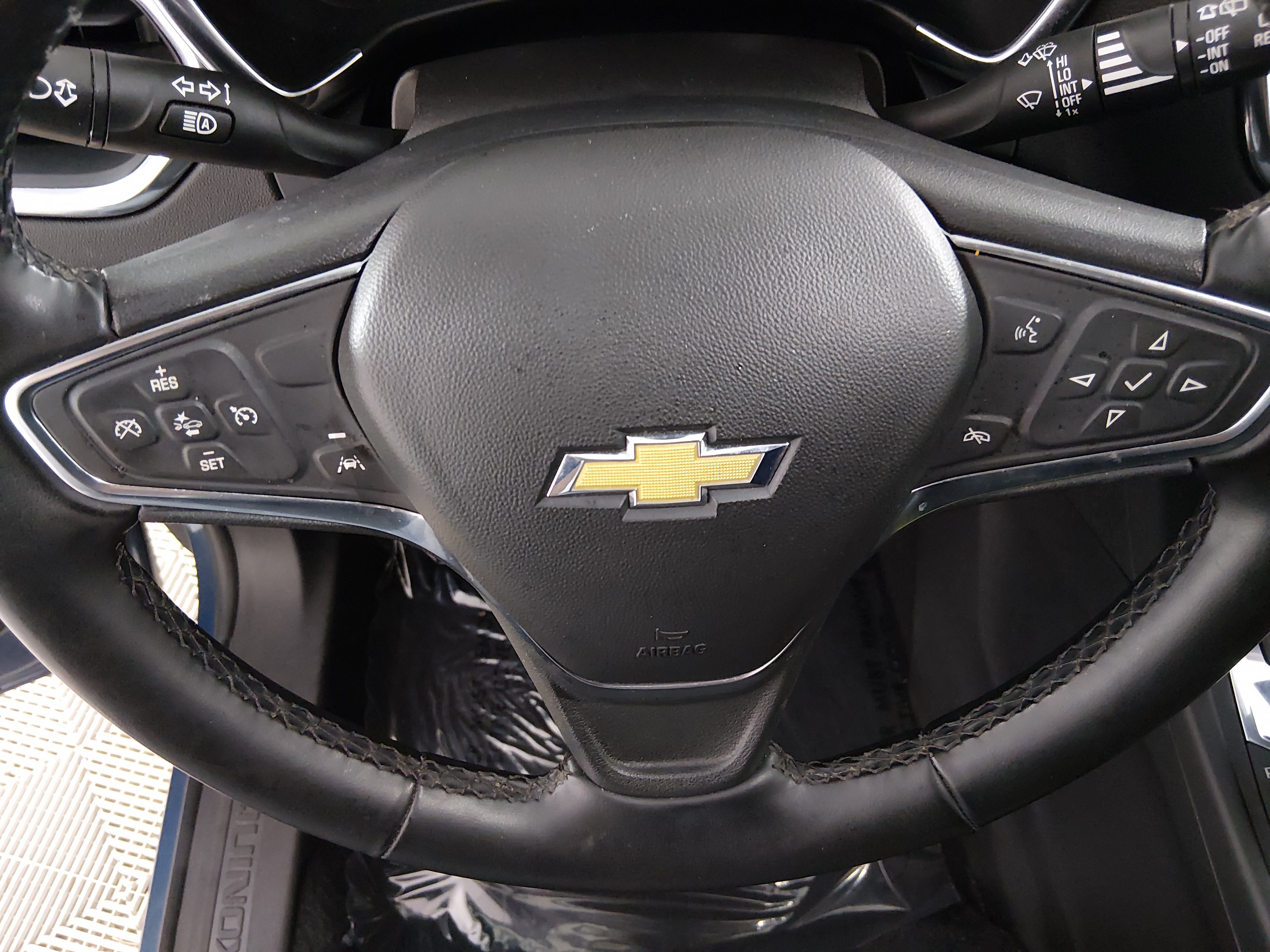 2024 Chevrolet Equinox LT - Photo 12