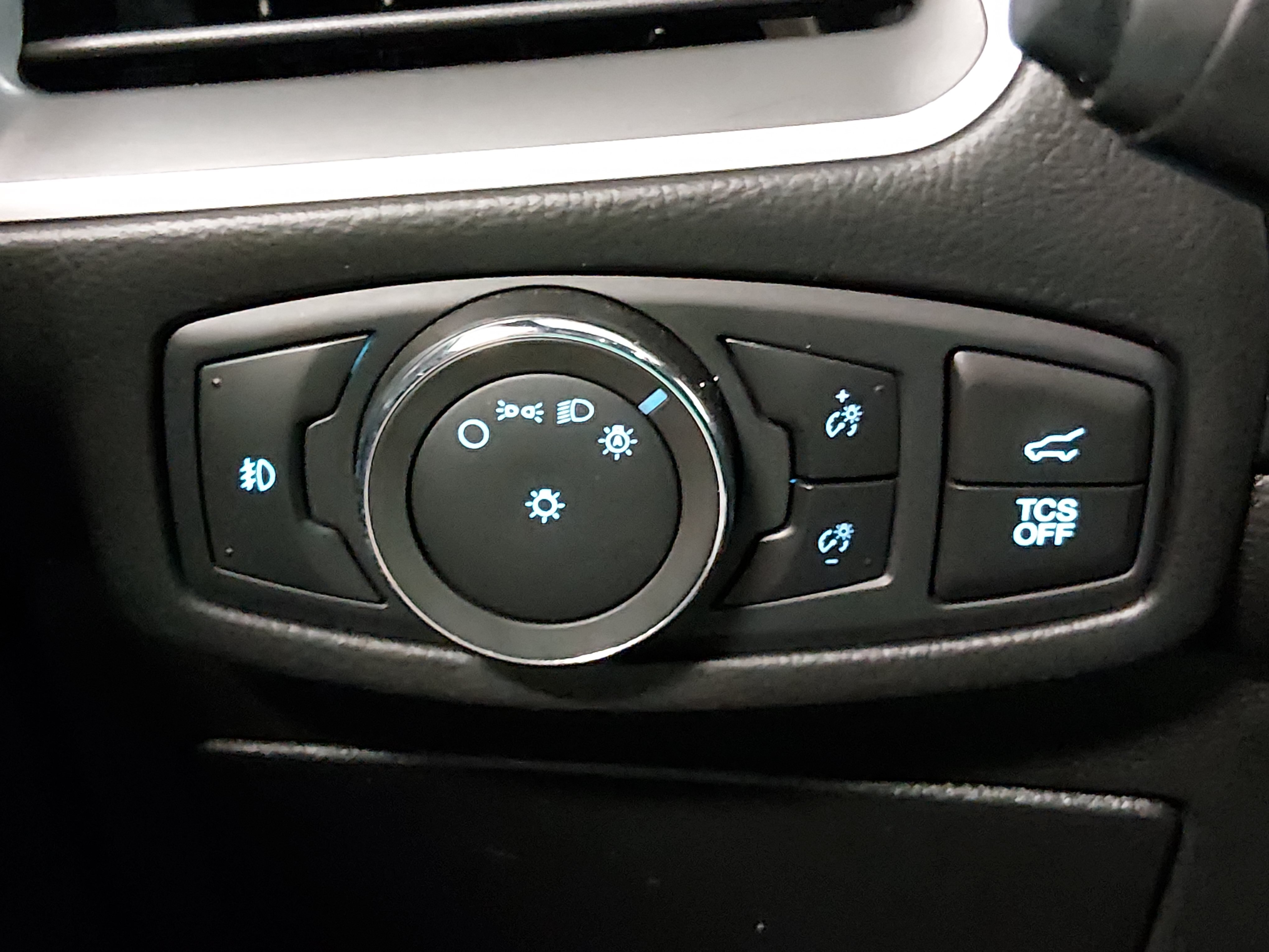 2022 Ford Edge ST-Line - Photo 13