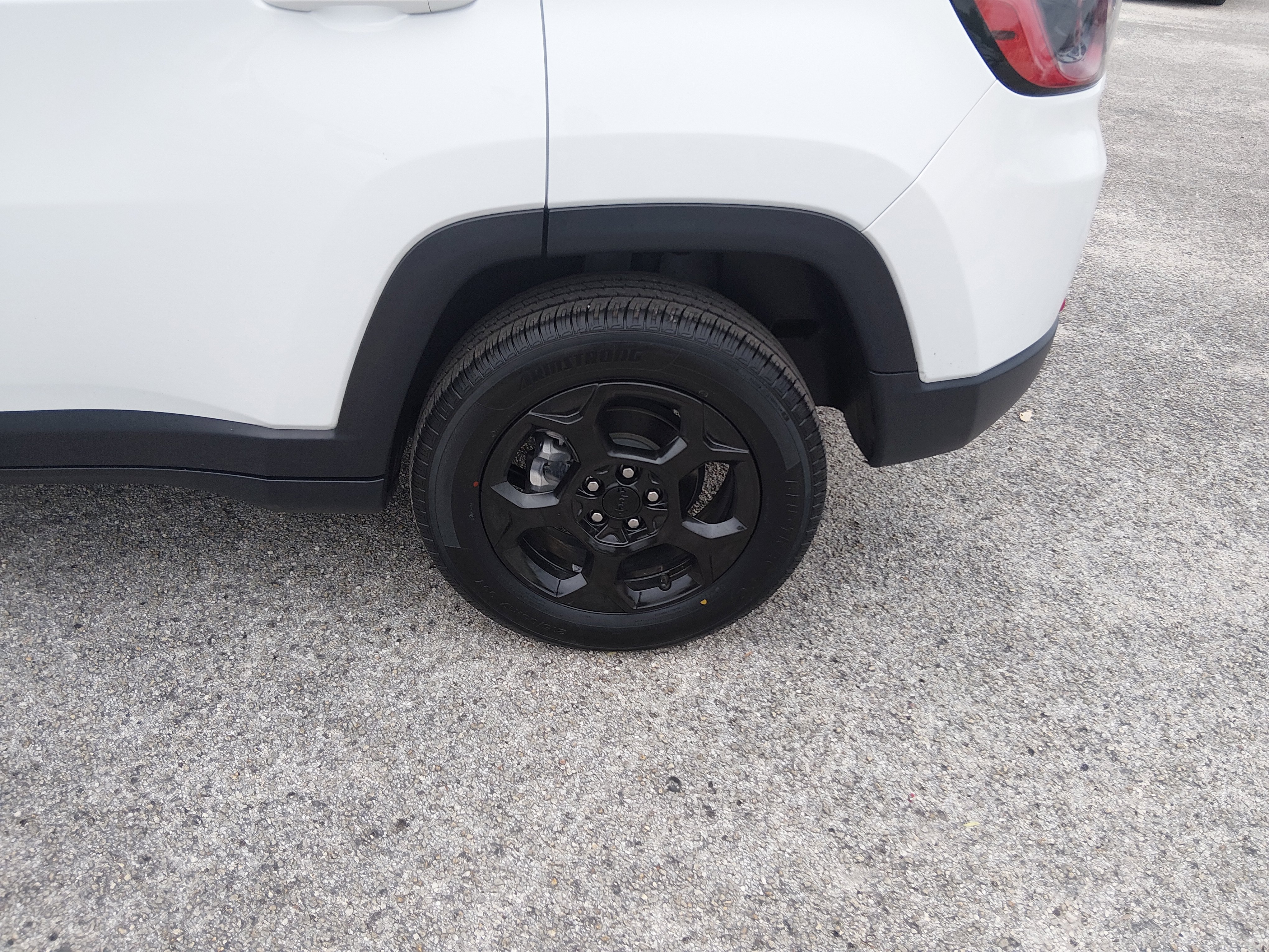 2023 Jeep Compass Trailhawk - Photo 10