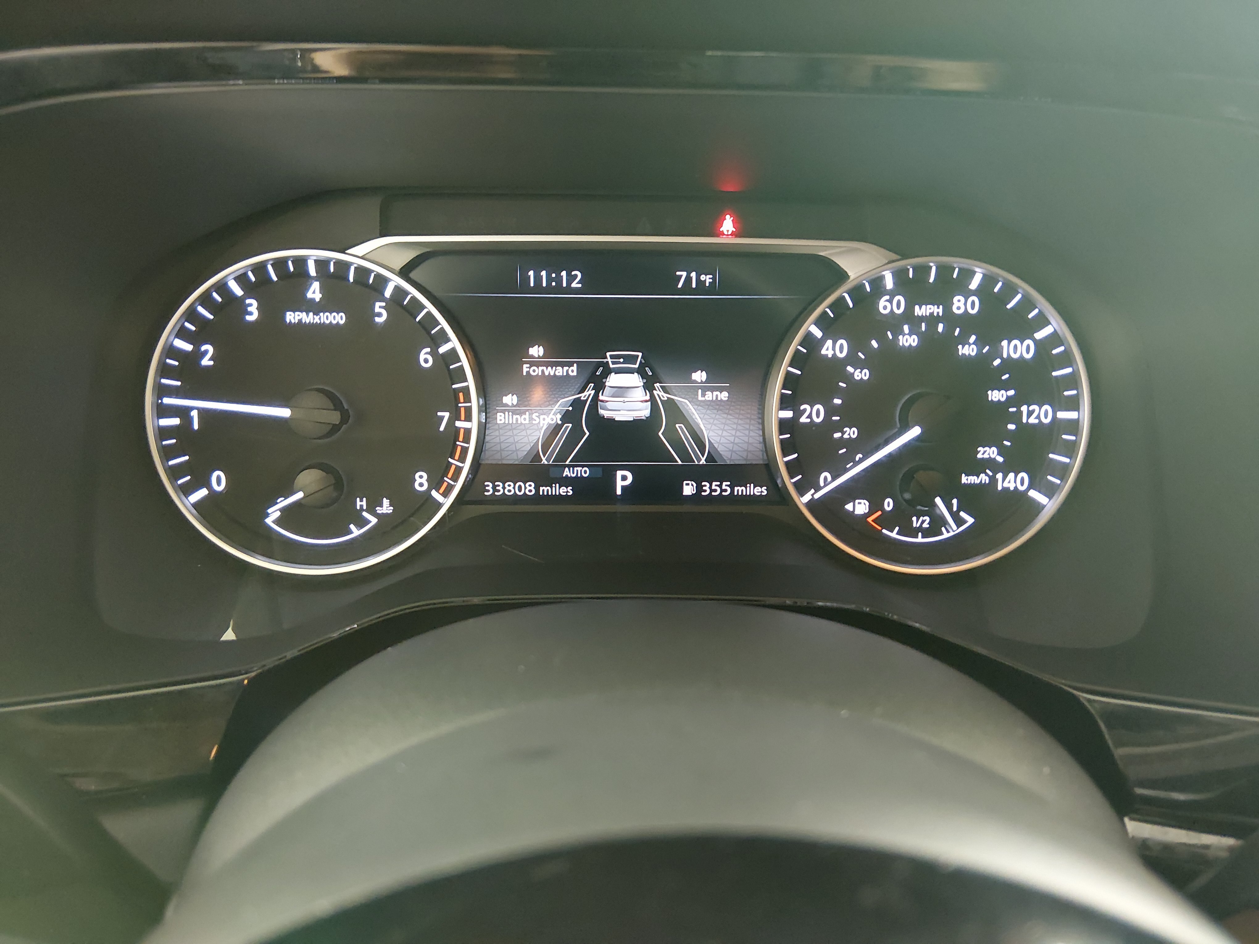 2025 Nissan Pathfinder SL - Photo 14