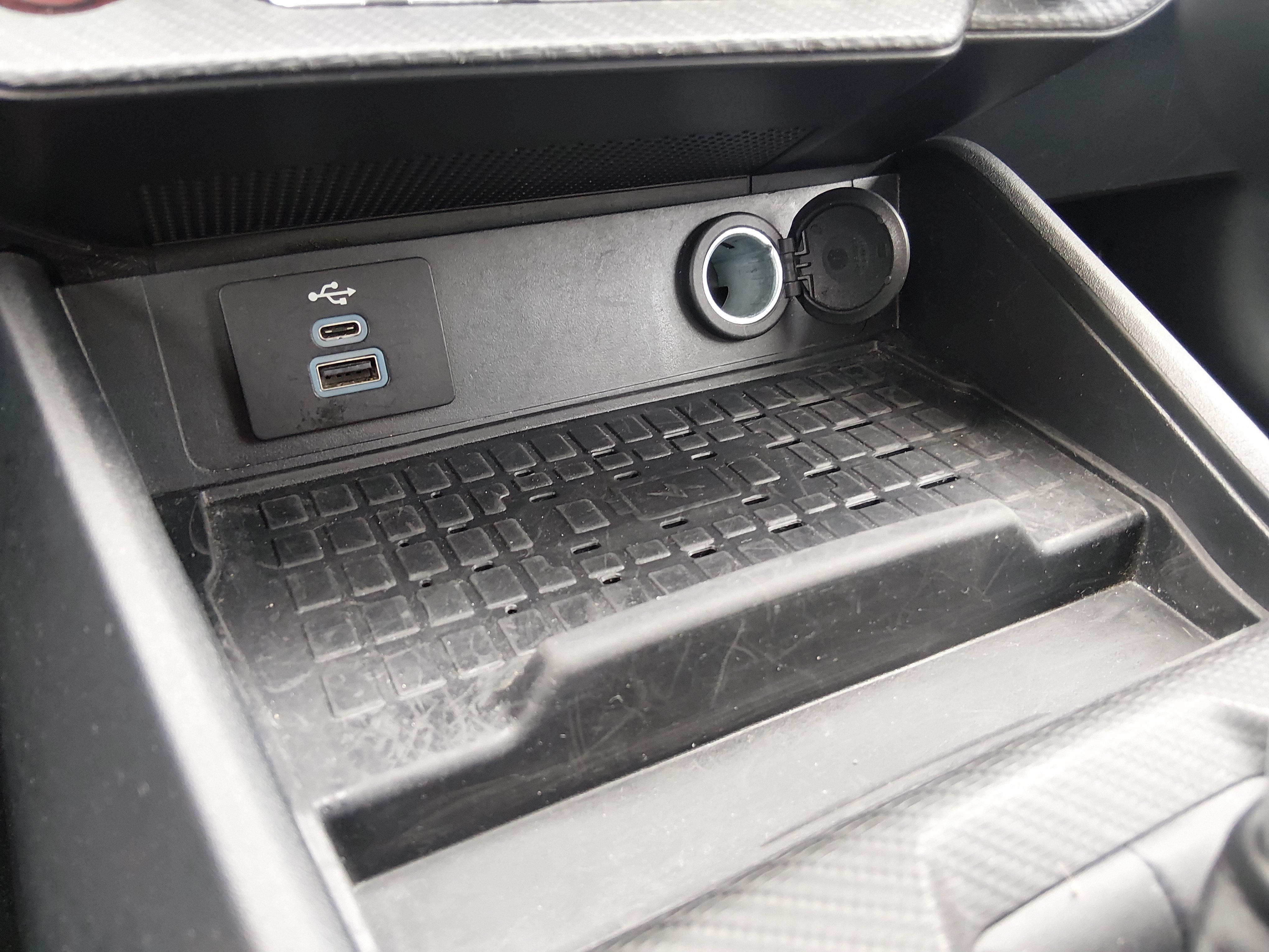 2024 Ford Mustang EcoBoost Premium - Photo 18