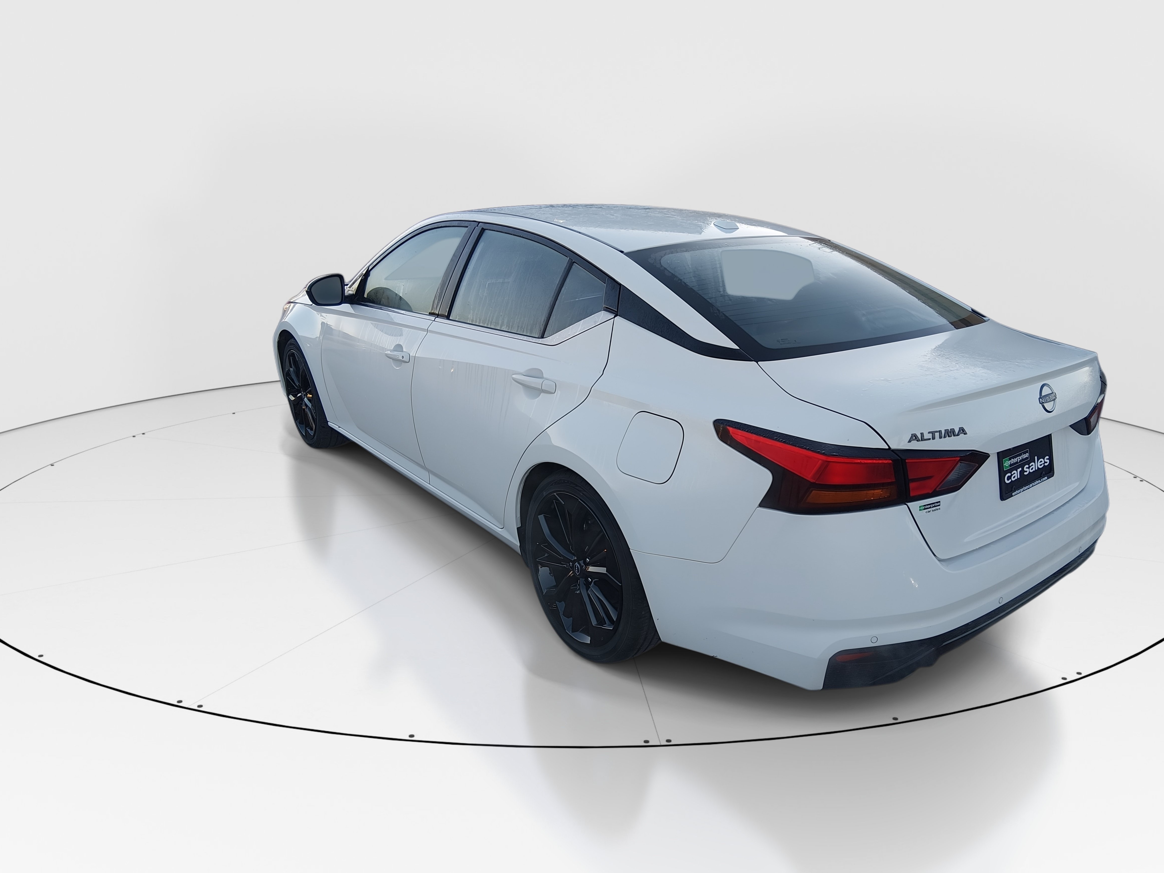 2024 Nissan Altima SR - Photo 5
