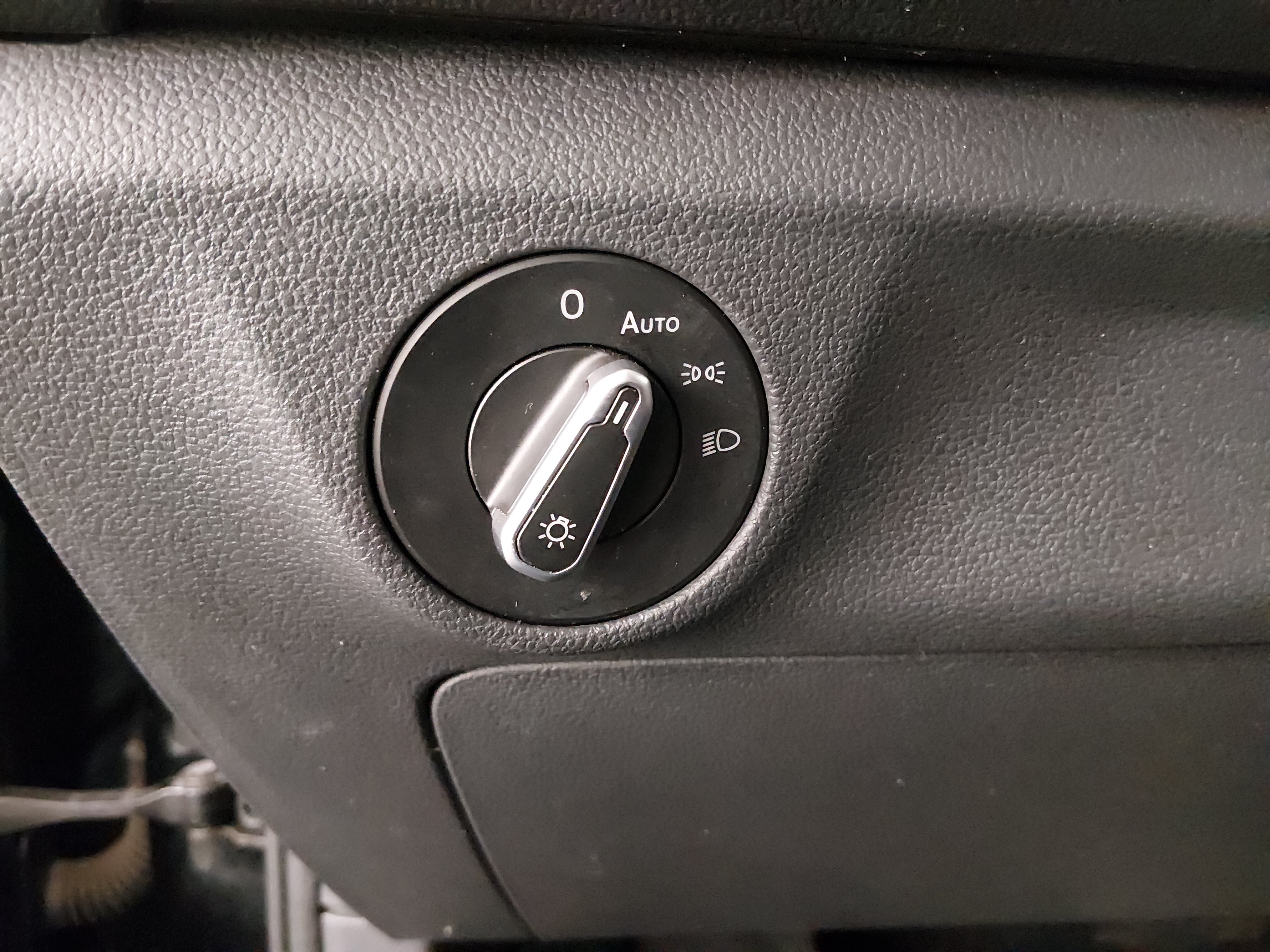 2024 Volkswagen Jetta SE - Photo 13