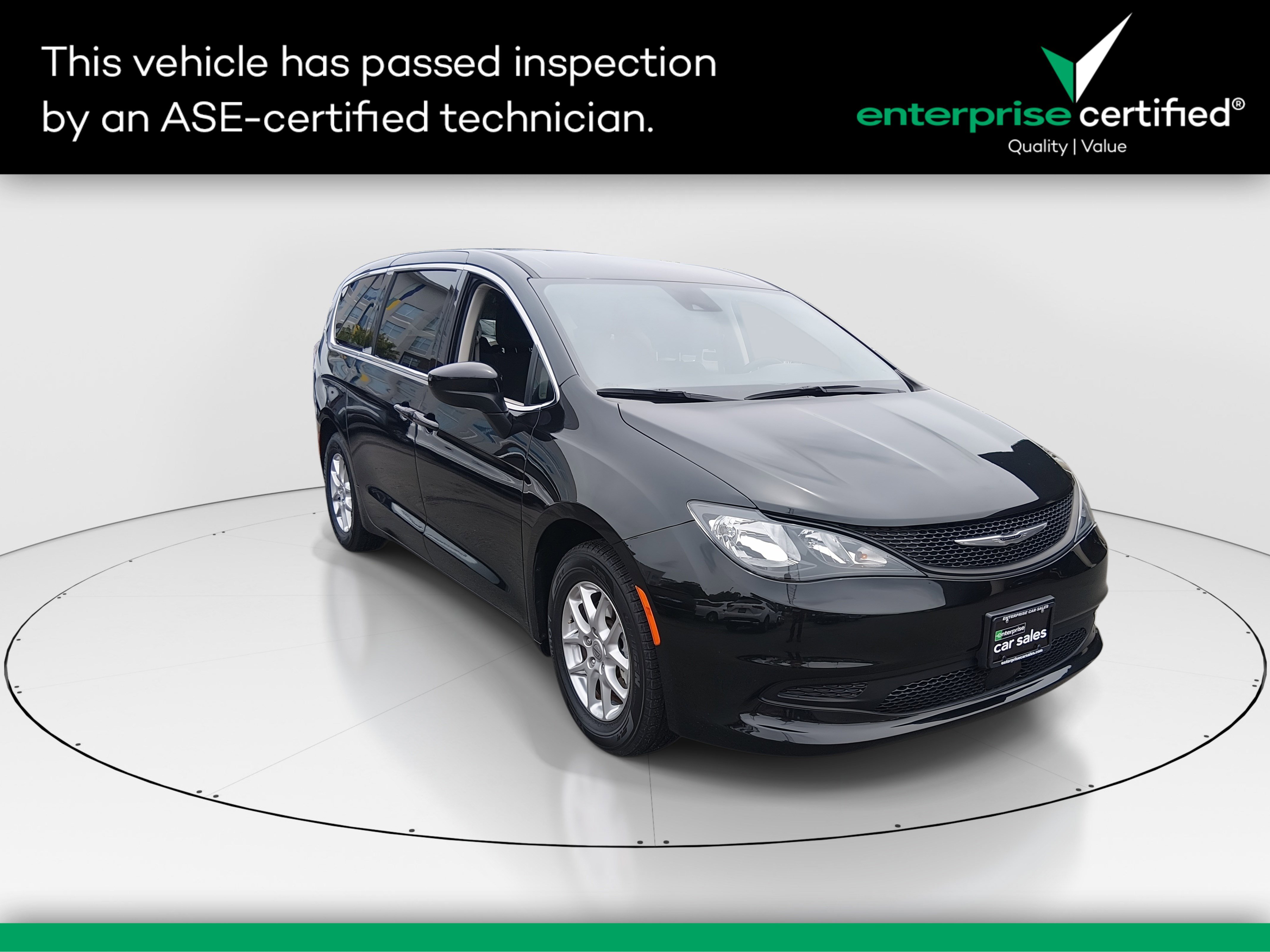2023 Chrysler Voyager