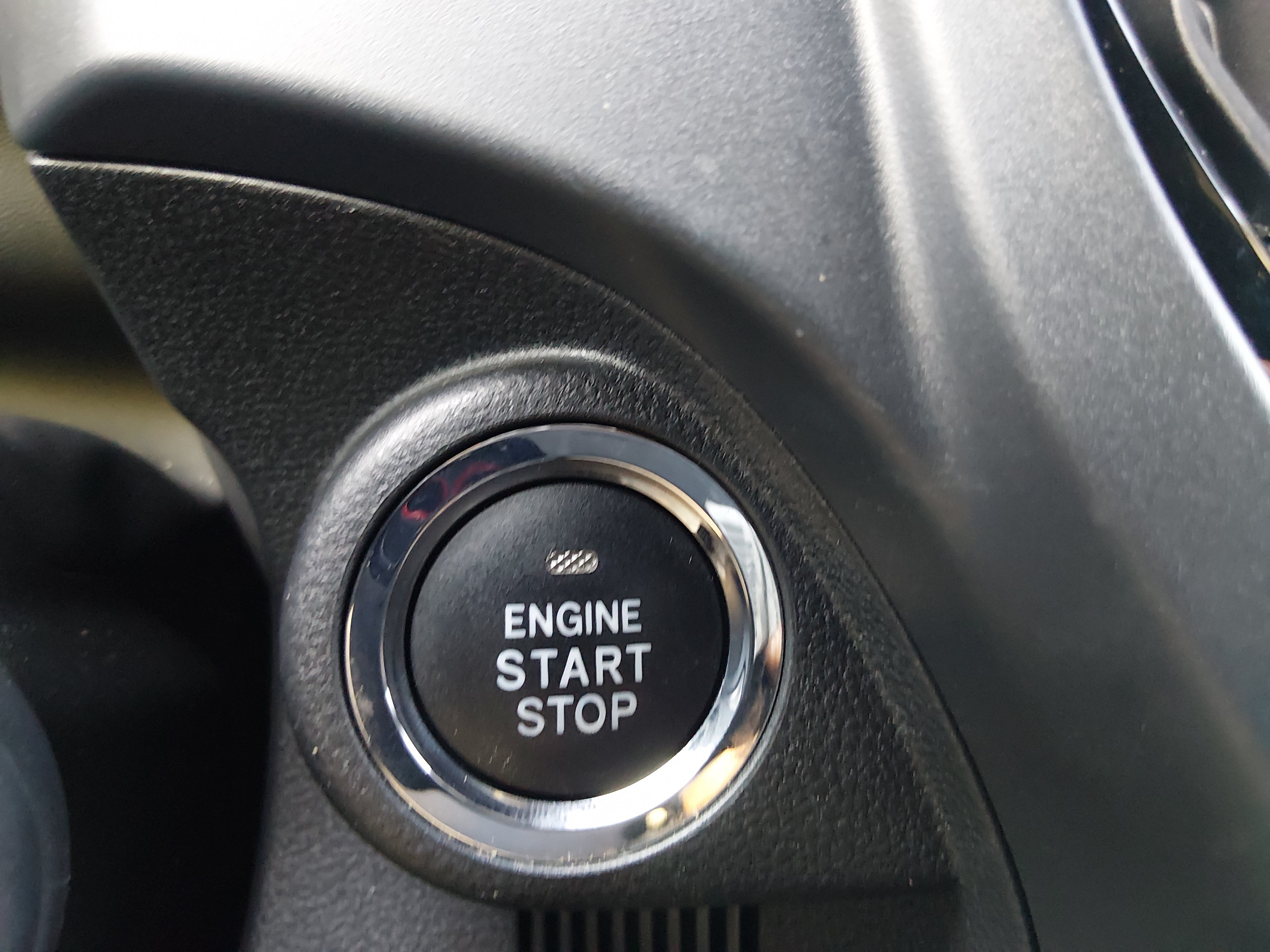 2025 Subaru Forester Sport - Photo 18