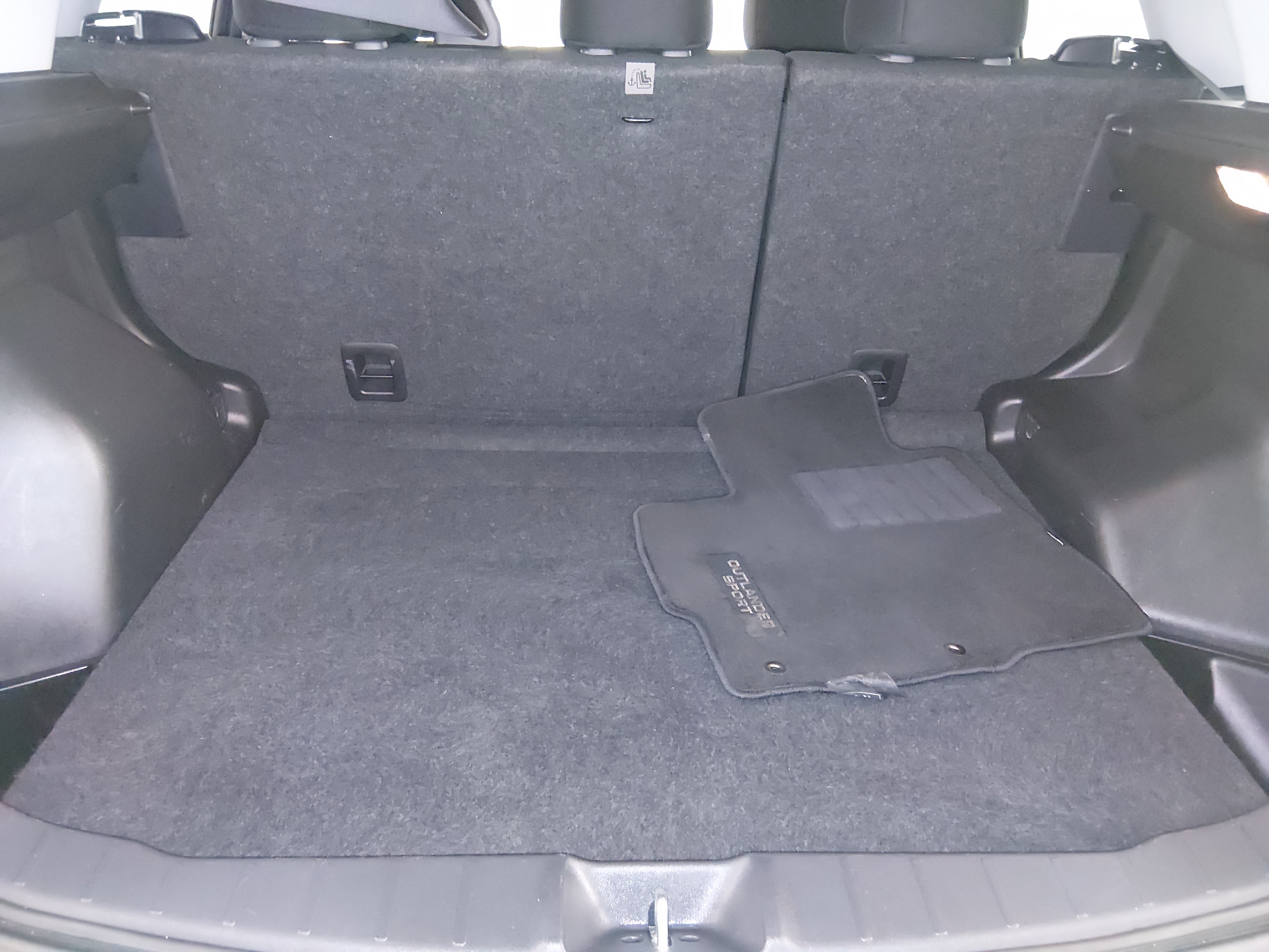 2025 Mitsubishi Outlander Sport ES - Photo 11