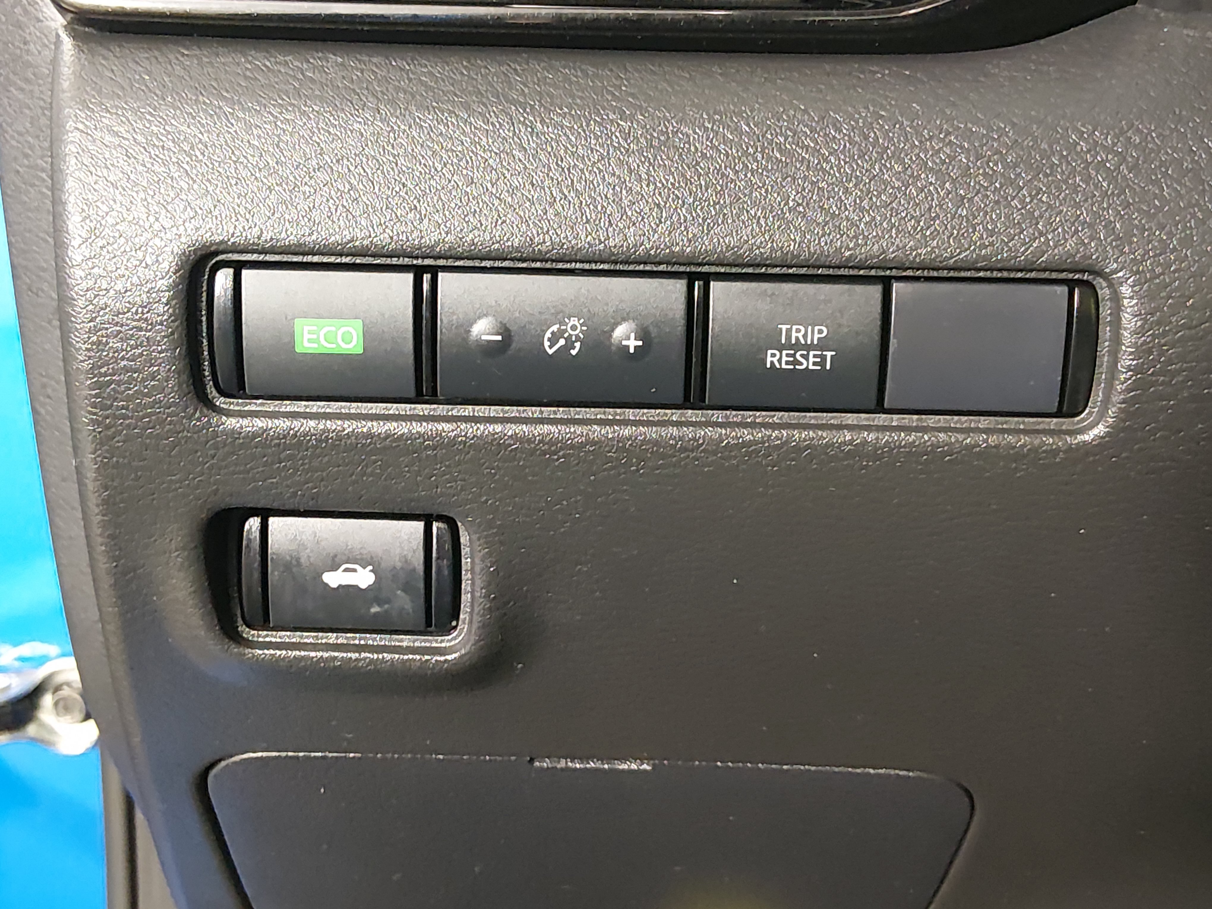 2024 Nissan Sentra SV - Photo 13