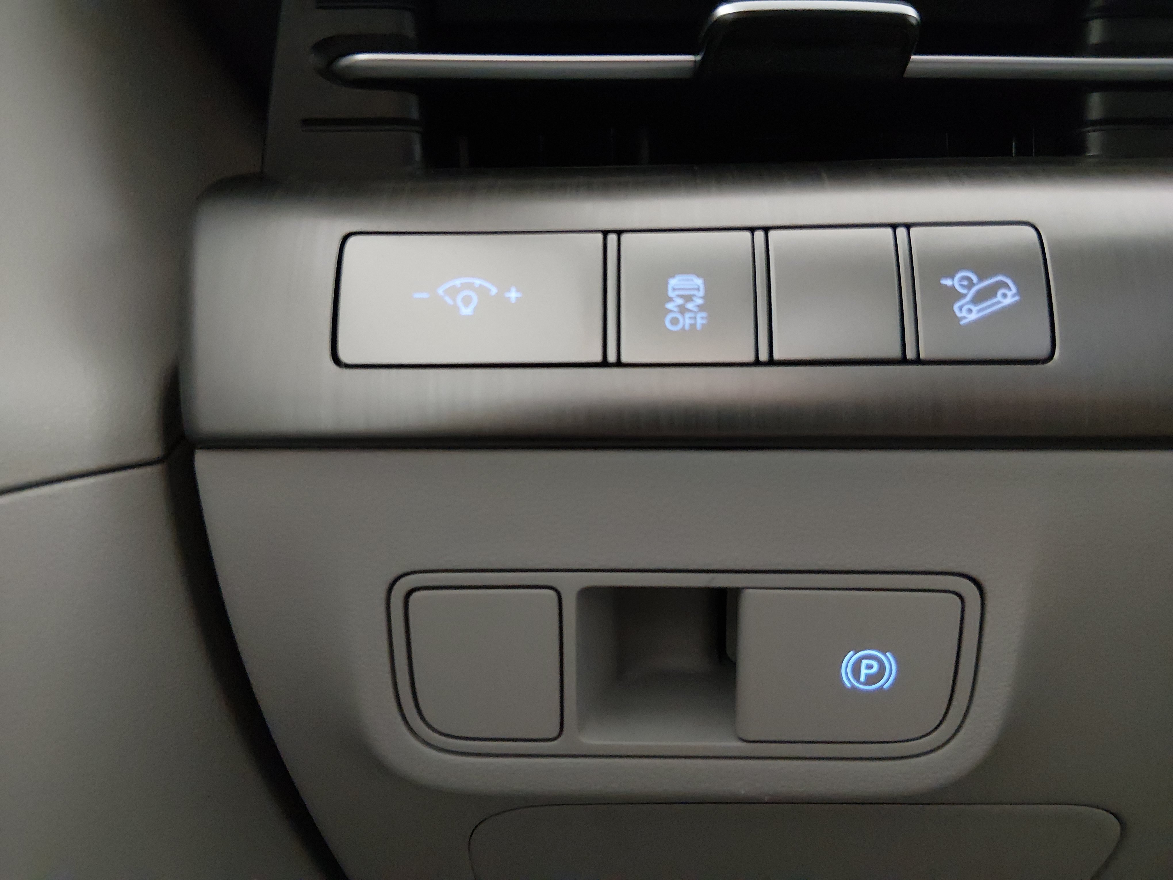 2024 Hyundai Kona SEL - Photo 13