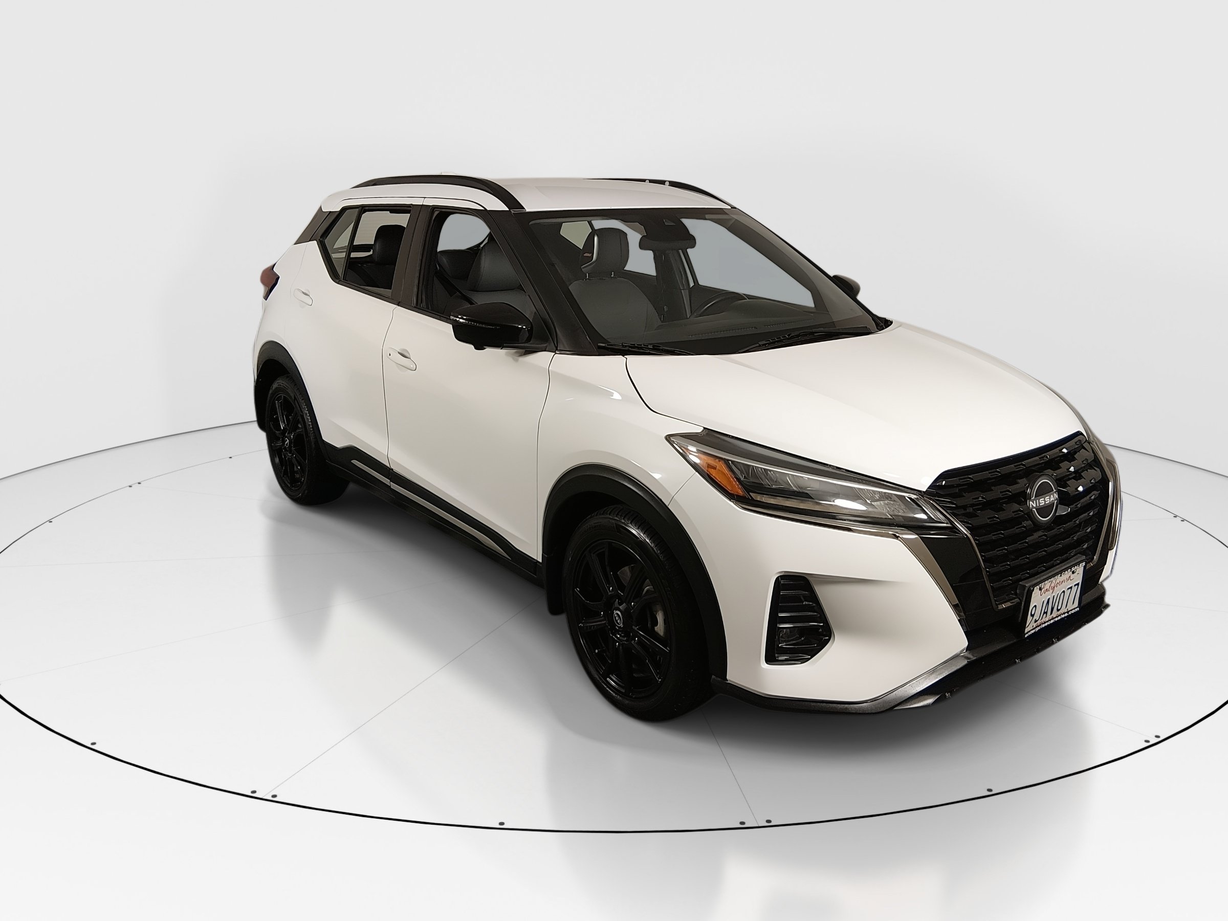 2023 Nissan Kicks