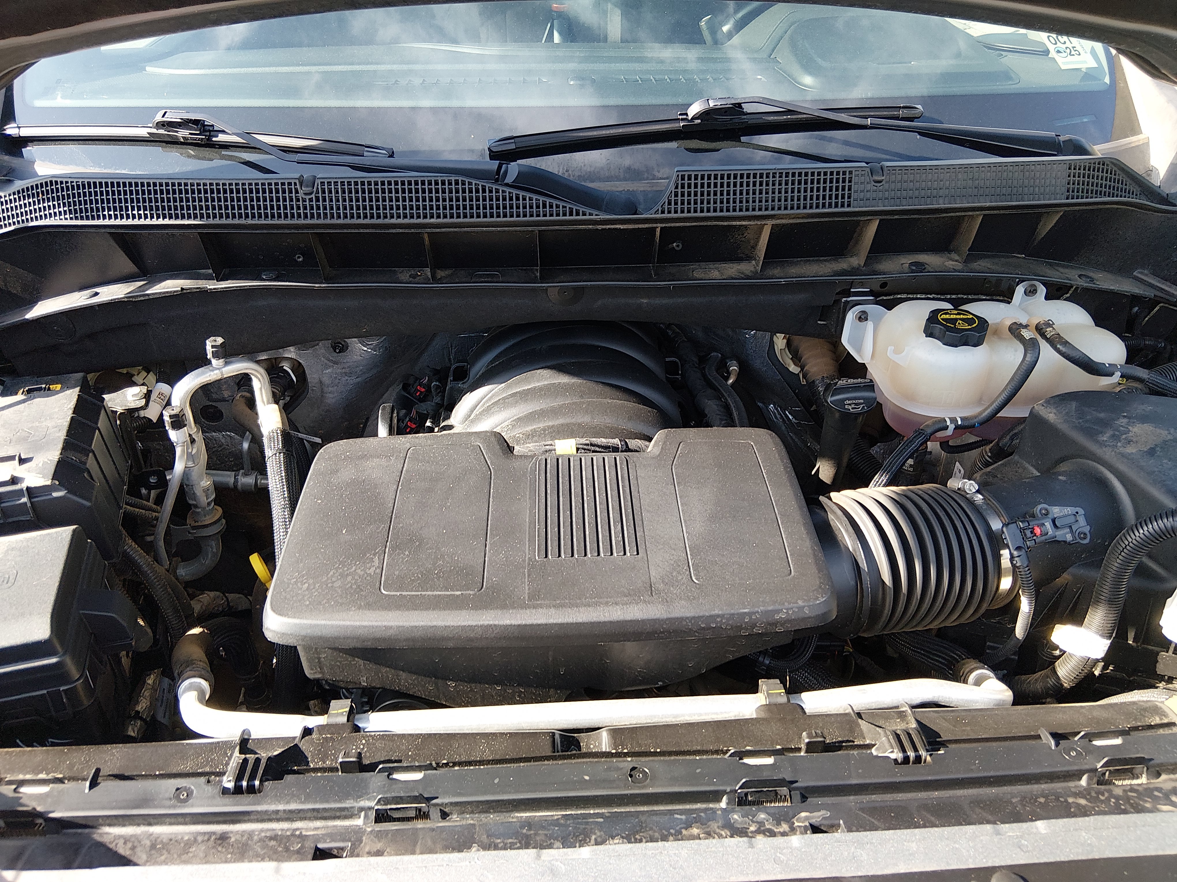 2025 Chevrolet Silverado 1500 LT - Photo 9