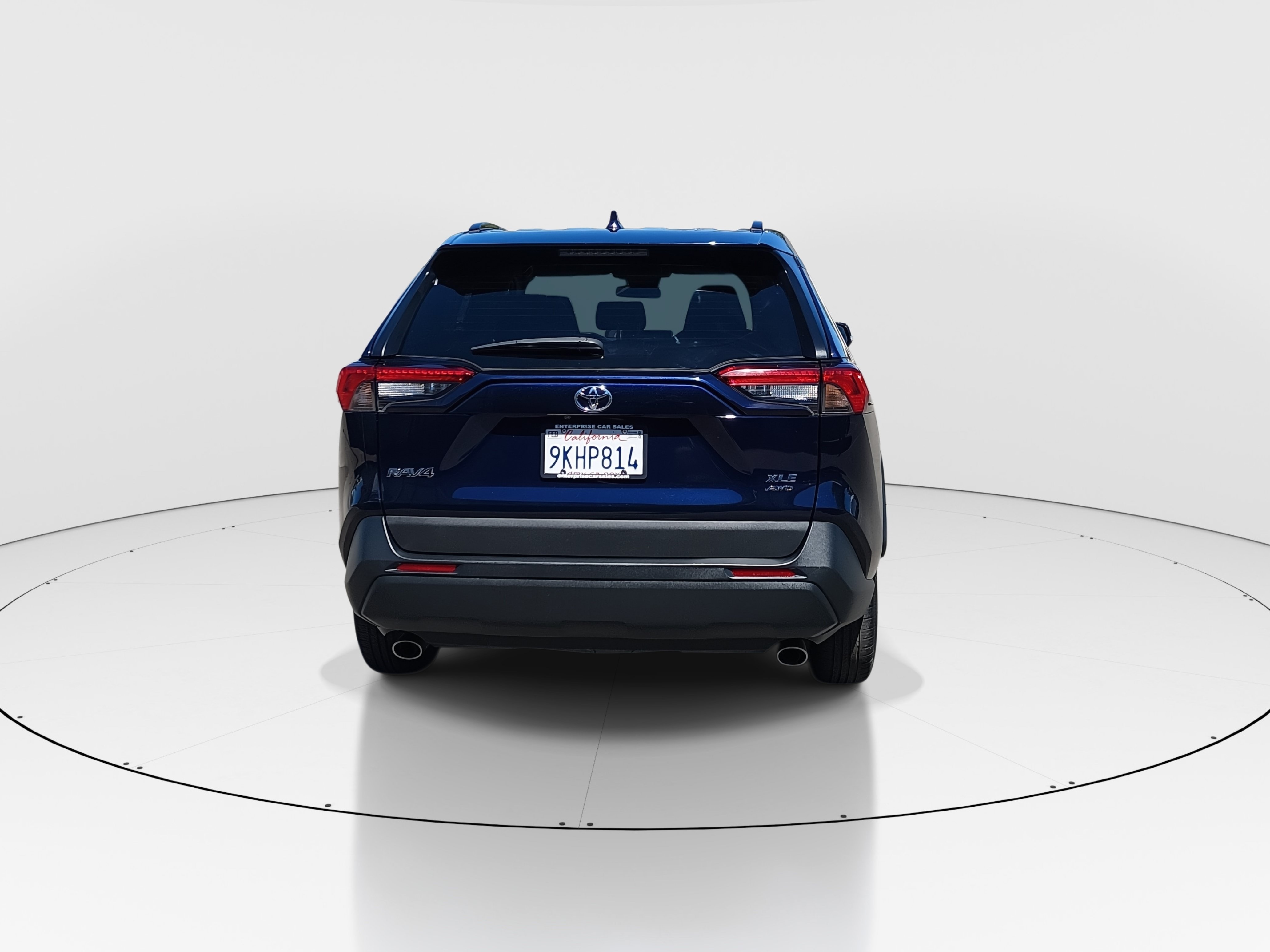 2024 Toyota RAV4 XLE - Photo 6