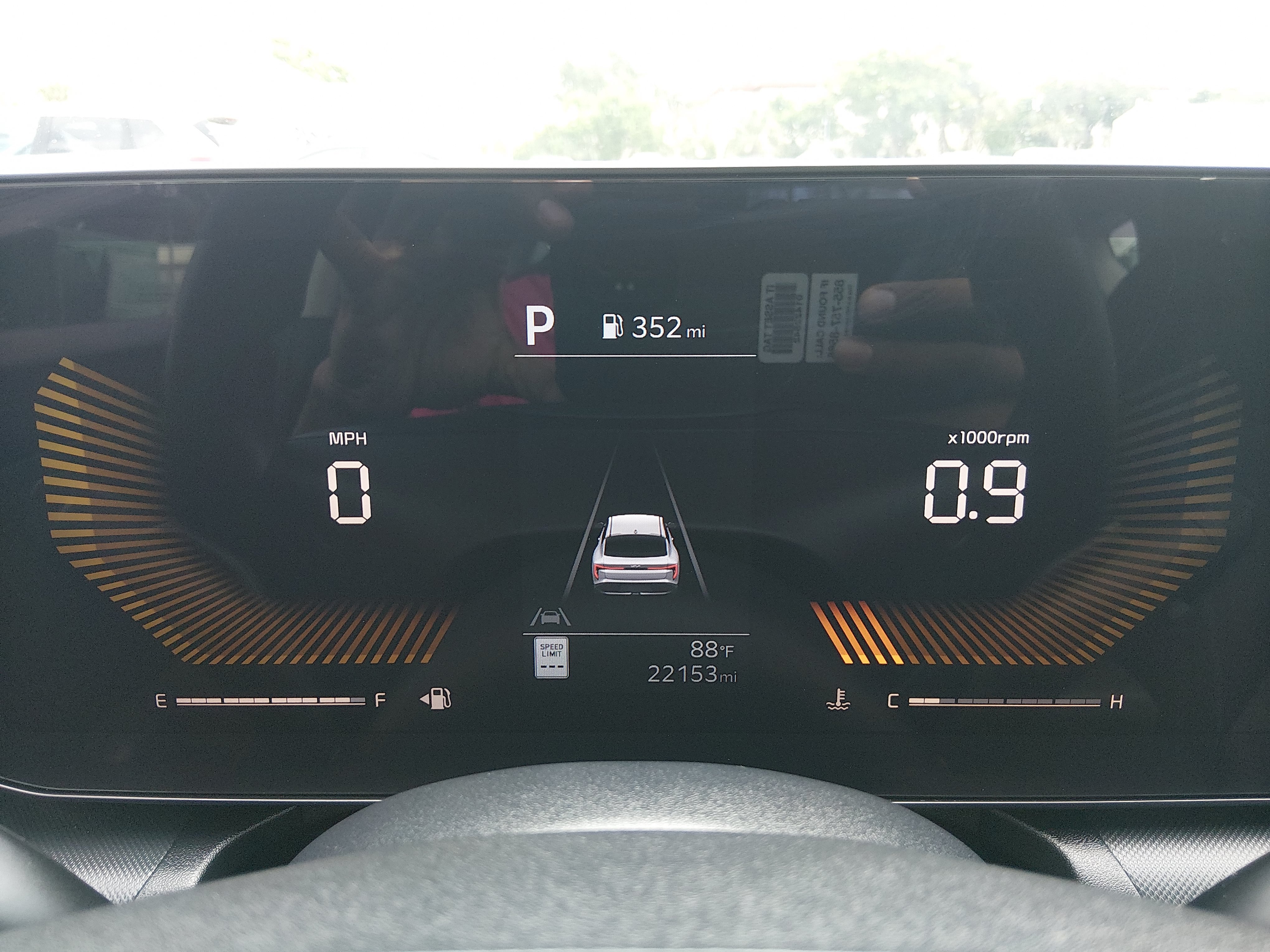 2025 Kia K4 LXS - Photo 14