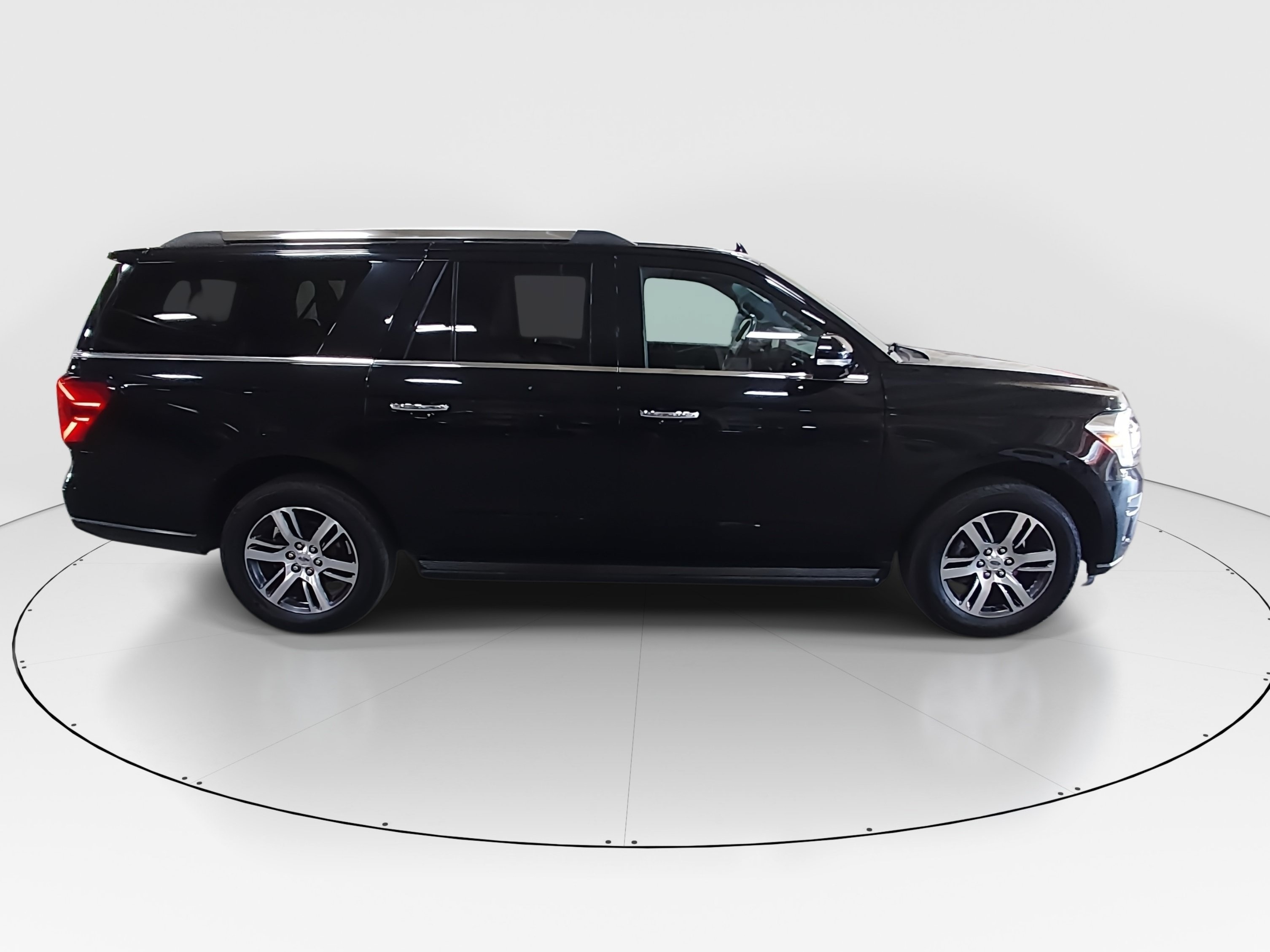 2024 Ford Expedition Limited - Photo 8