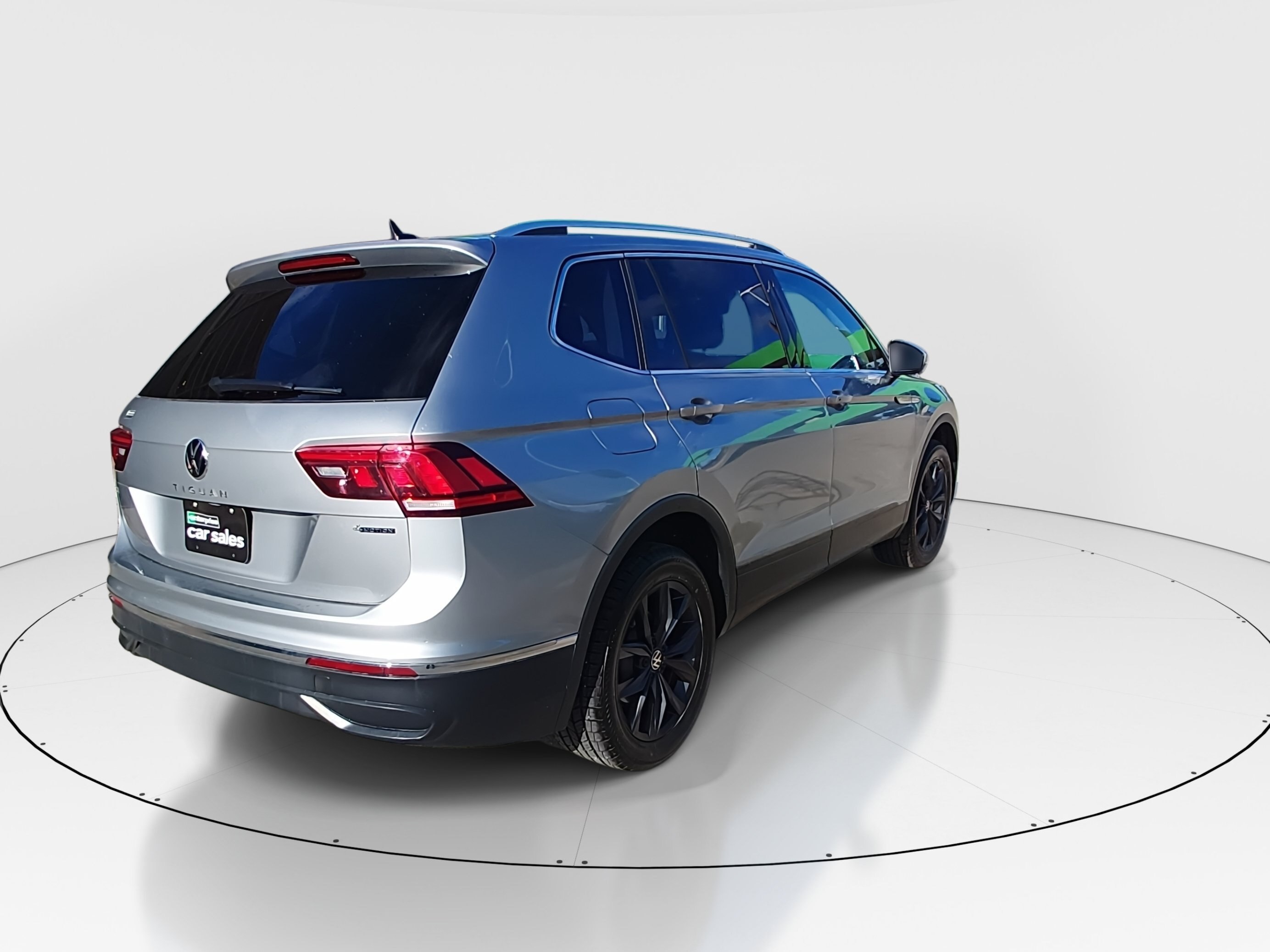 2024 Volkswagen Tiguan SE - Photo 7