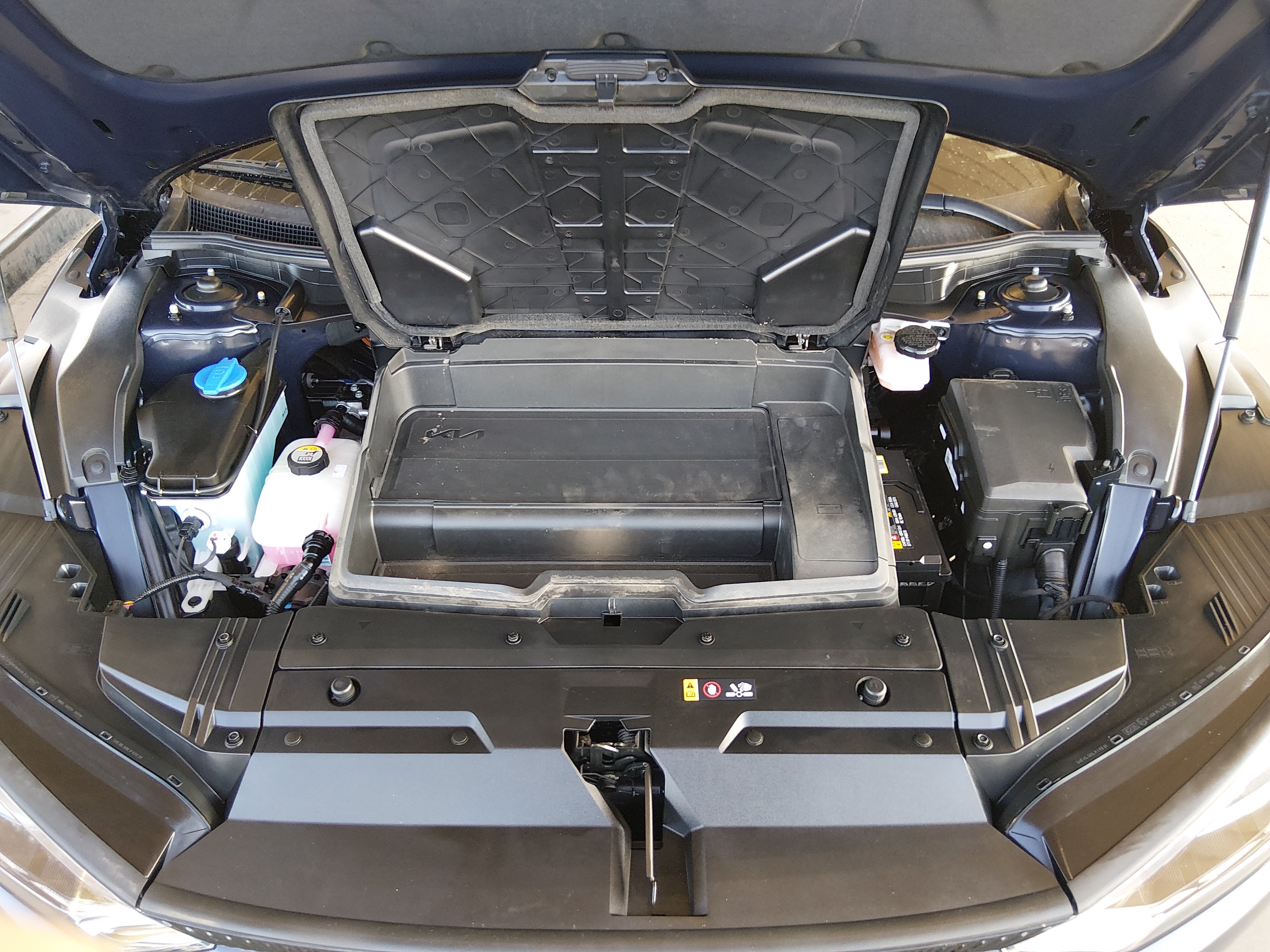 2024 Kia EV6 Wind - Photo 9