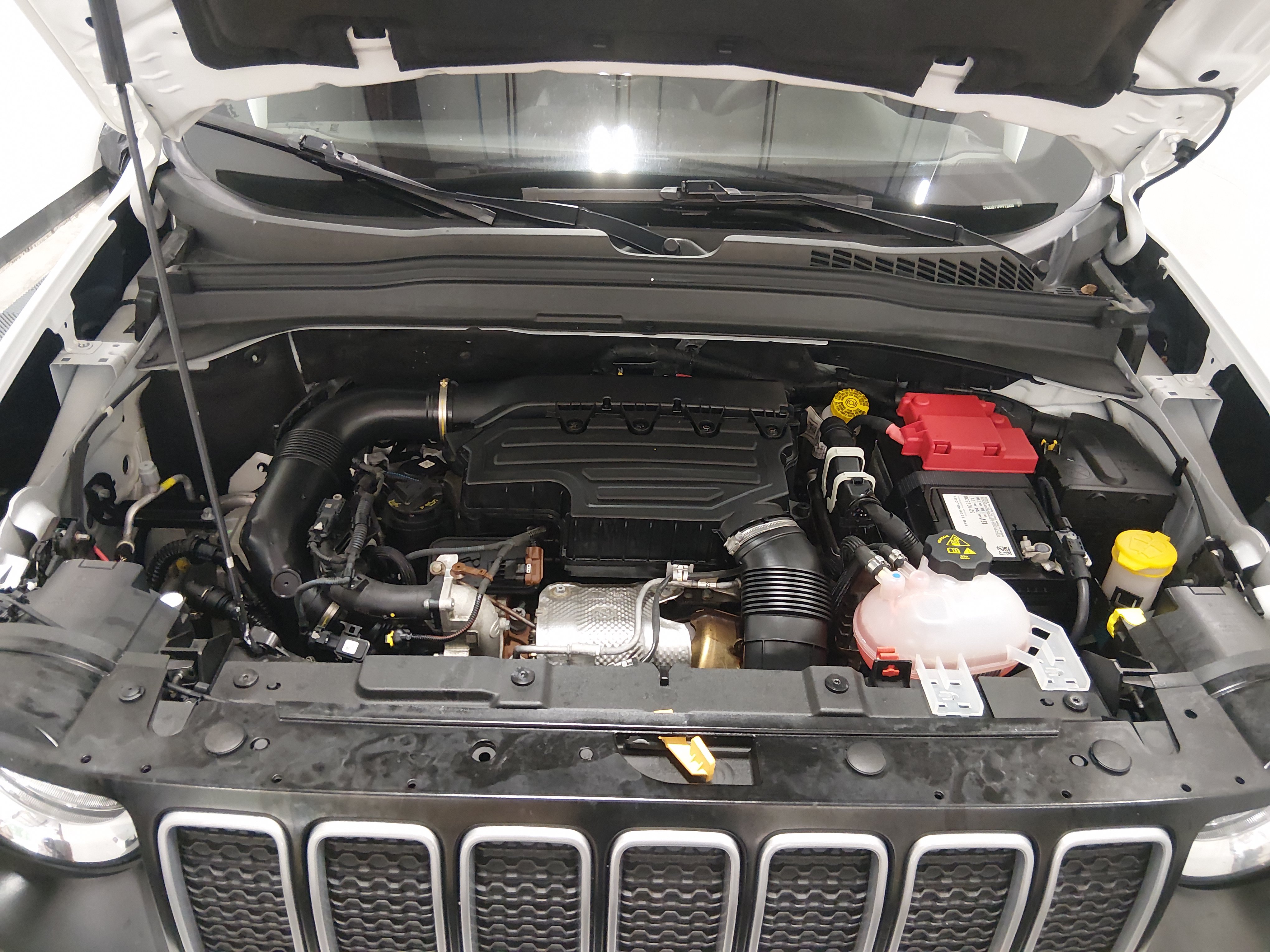 2023 Jeep Renegade Latitude - Photo 9