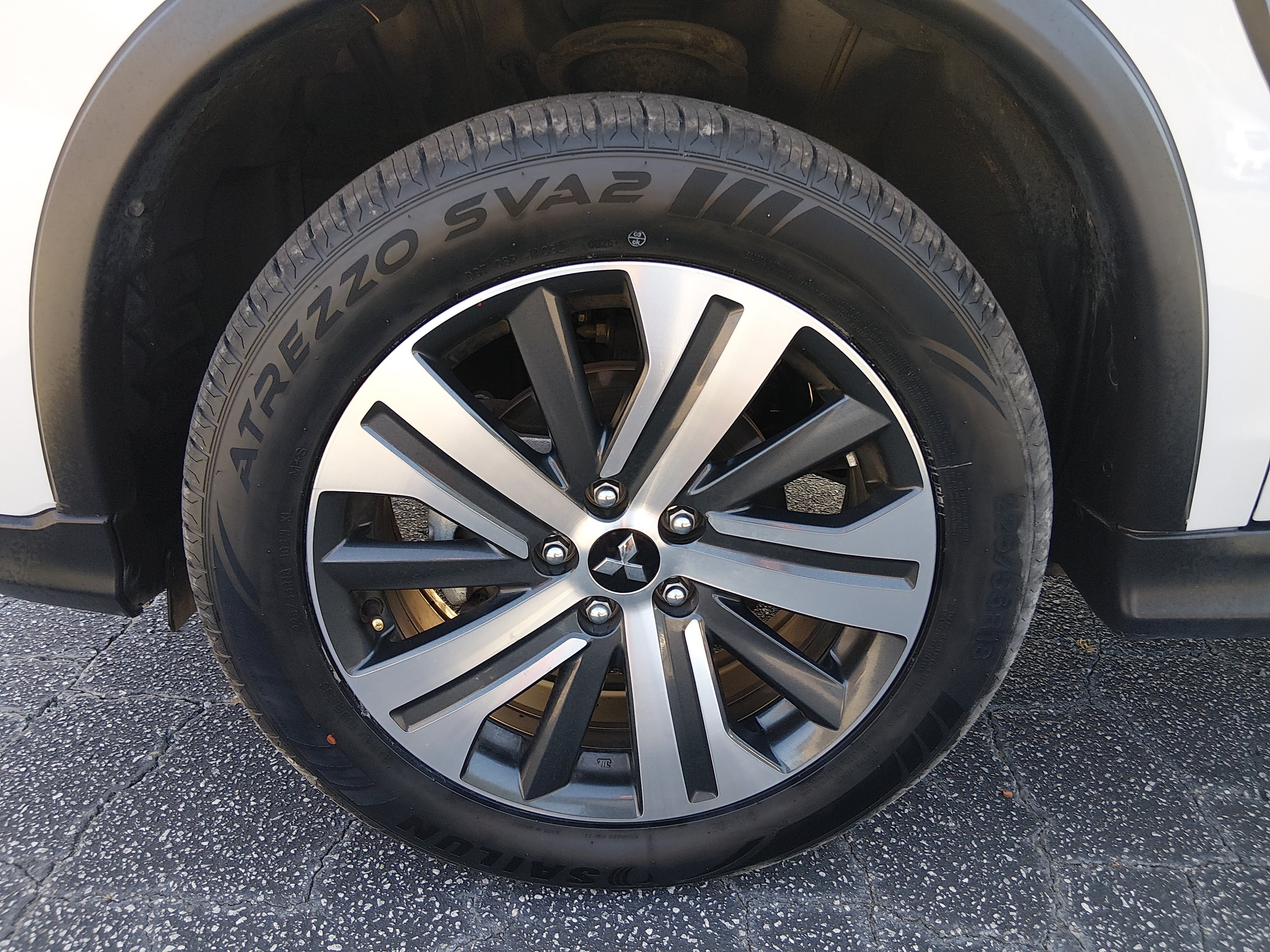 2024 Mitsubishi Outlander Sport ES - Photo 10
