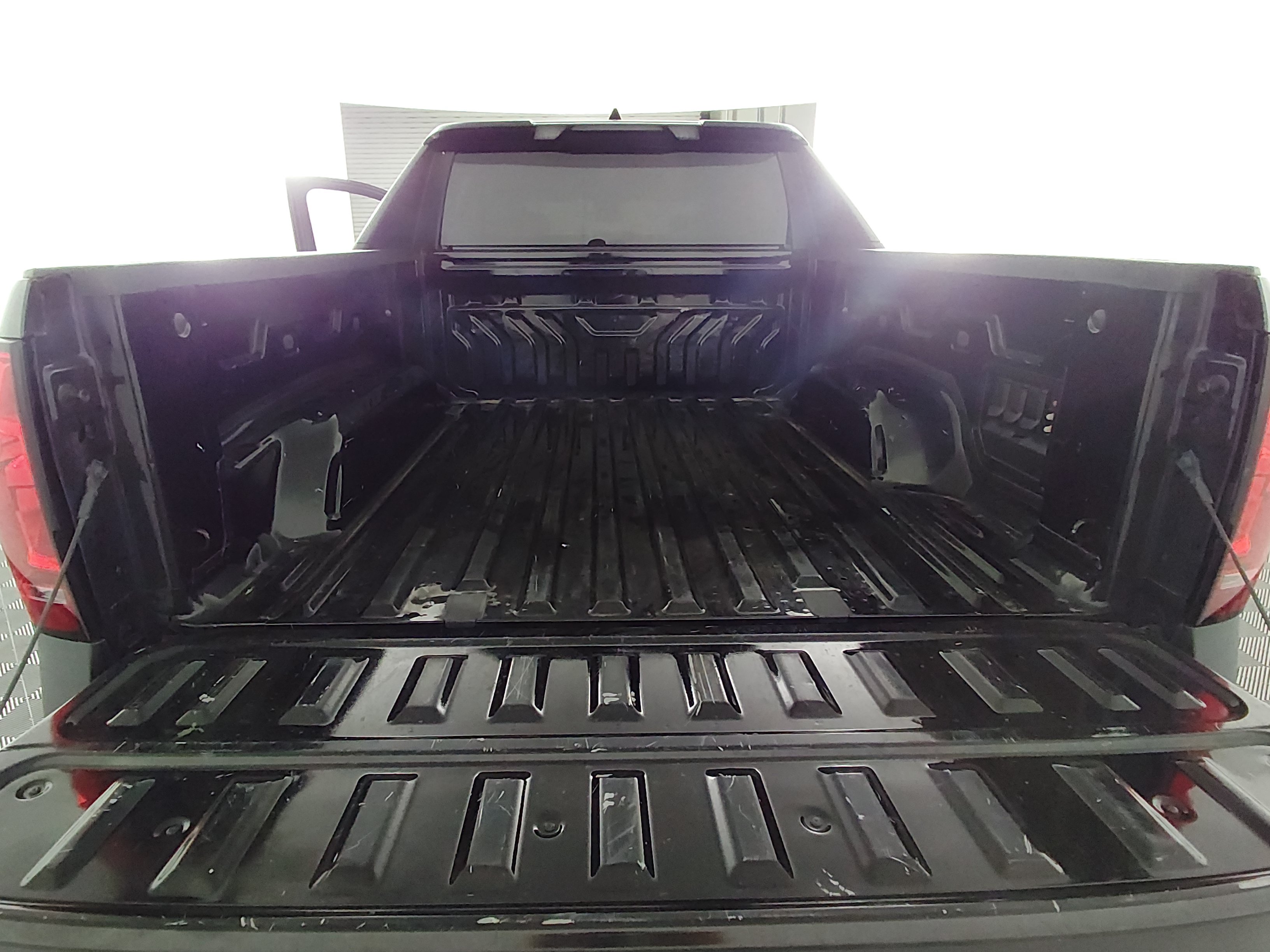 2024 Chevrolet Silverado EV Work Truck - Photo 11