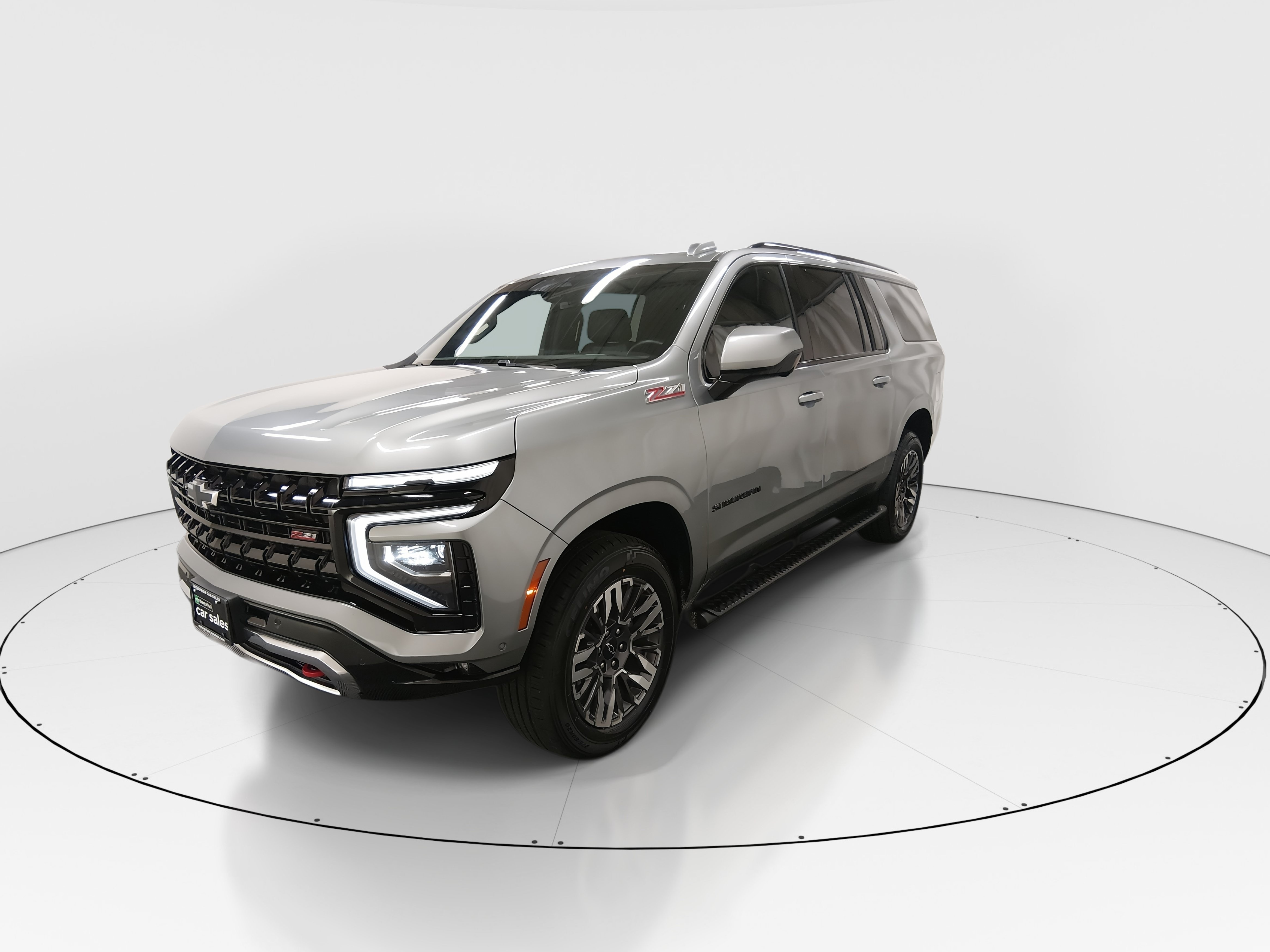 2025 Chevrolet Suburban Z71 - Photo 3