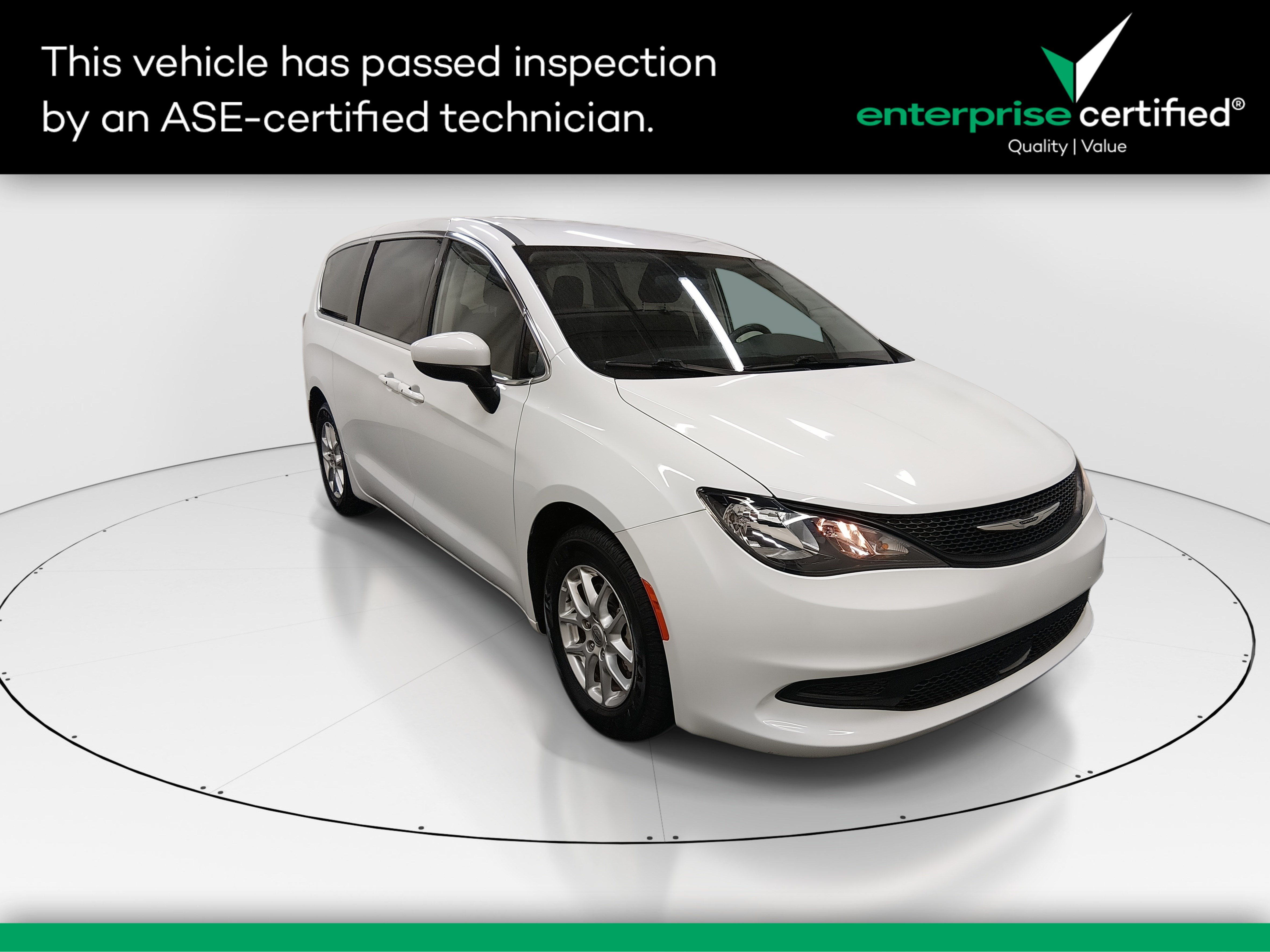 2022 Chrysler Voyager