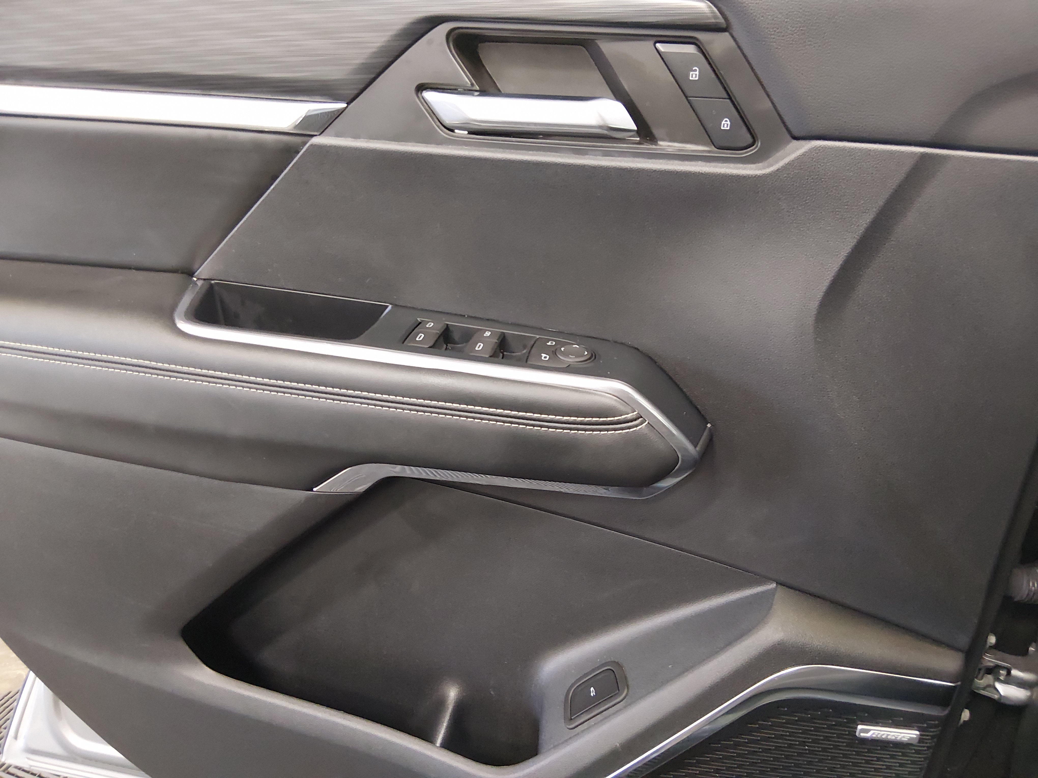 2024 GMC Acadia Elevation - Photo 21