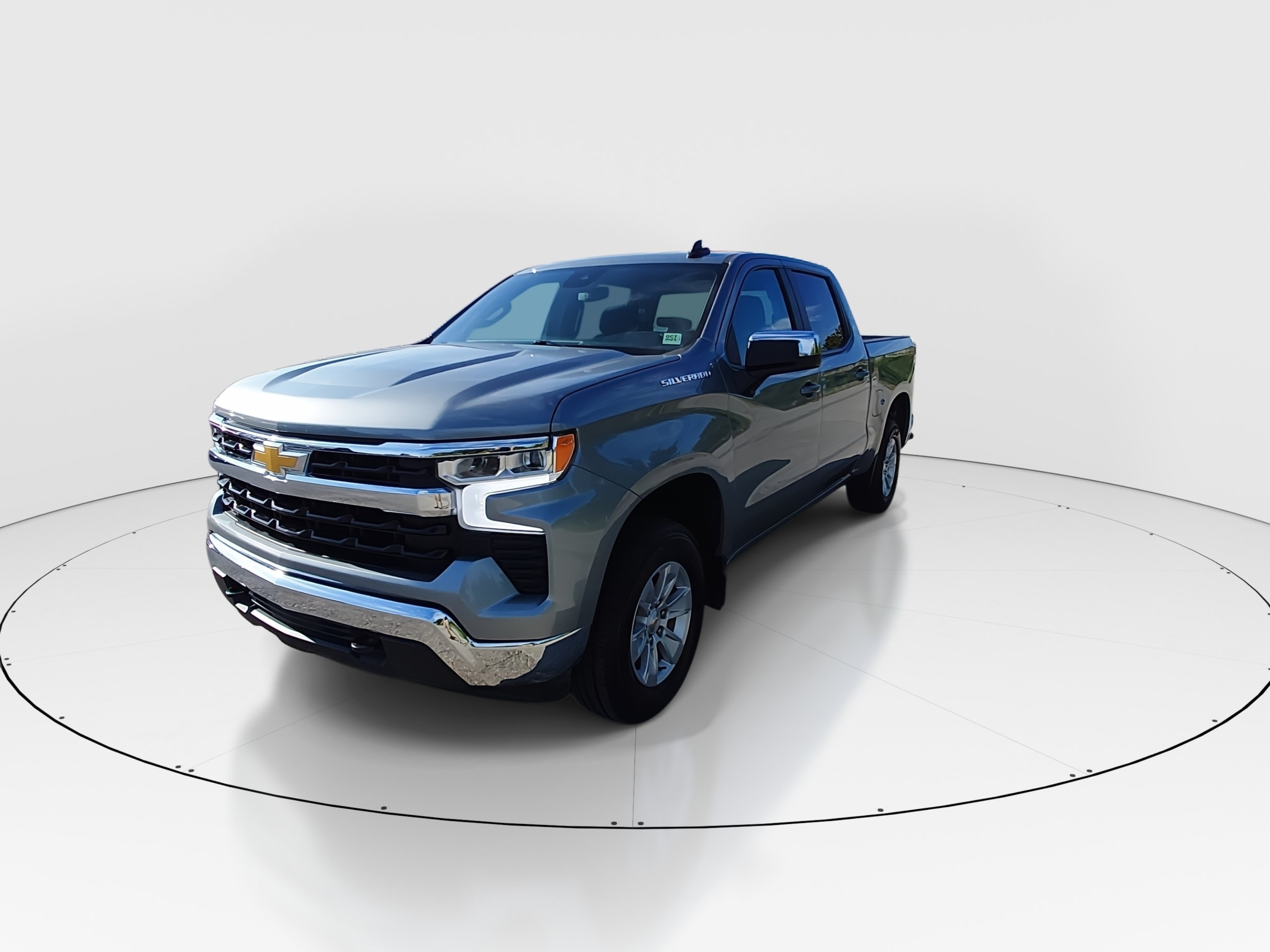 2025 Chevrolet Silverado 1500 LT - Photo 3