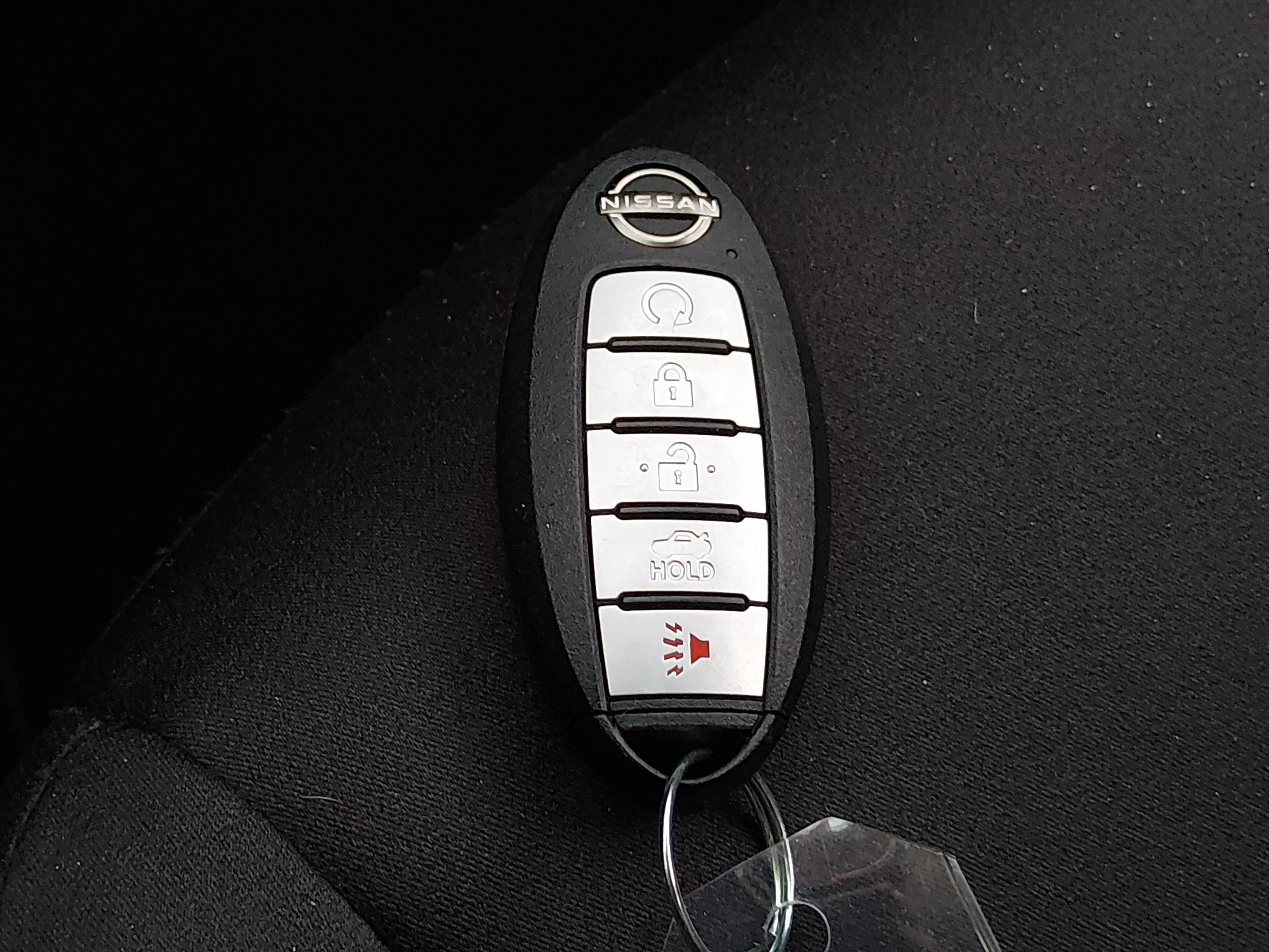 2025 Nissan Altima SV - Photo 15