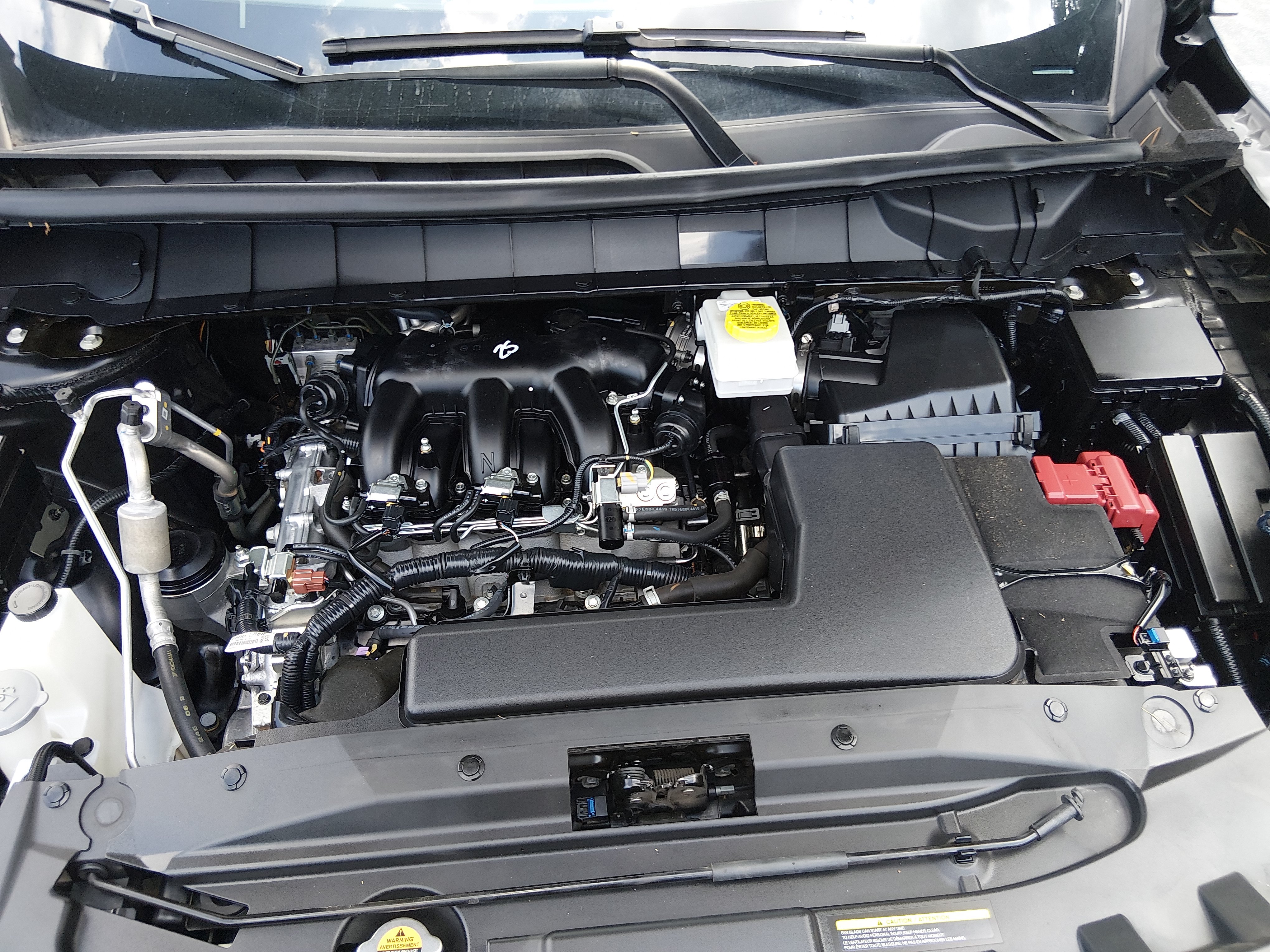 2024 Nissan Pathfinder SV - Photo 9