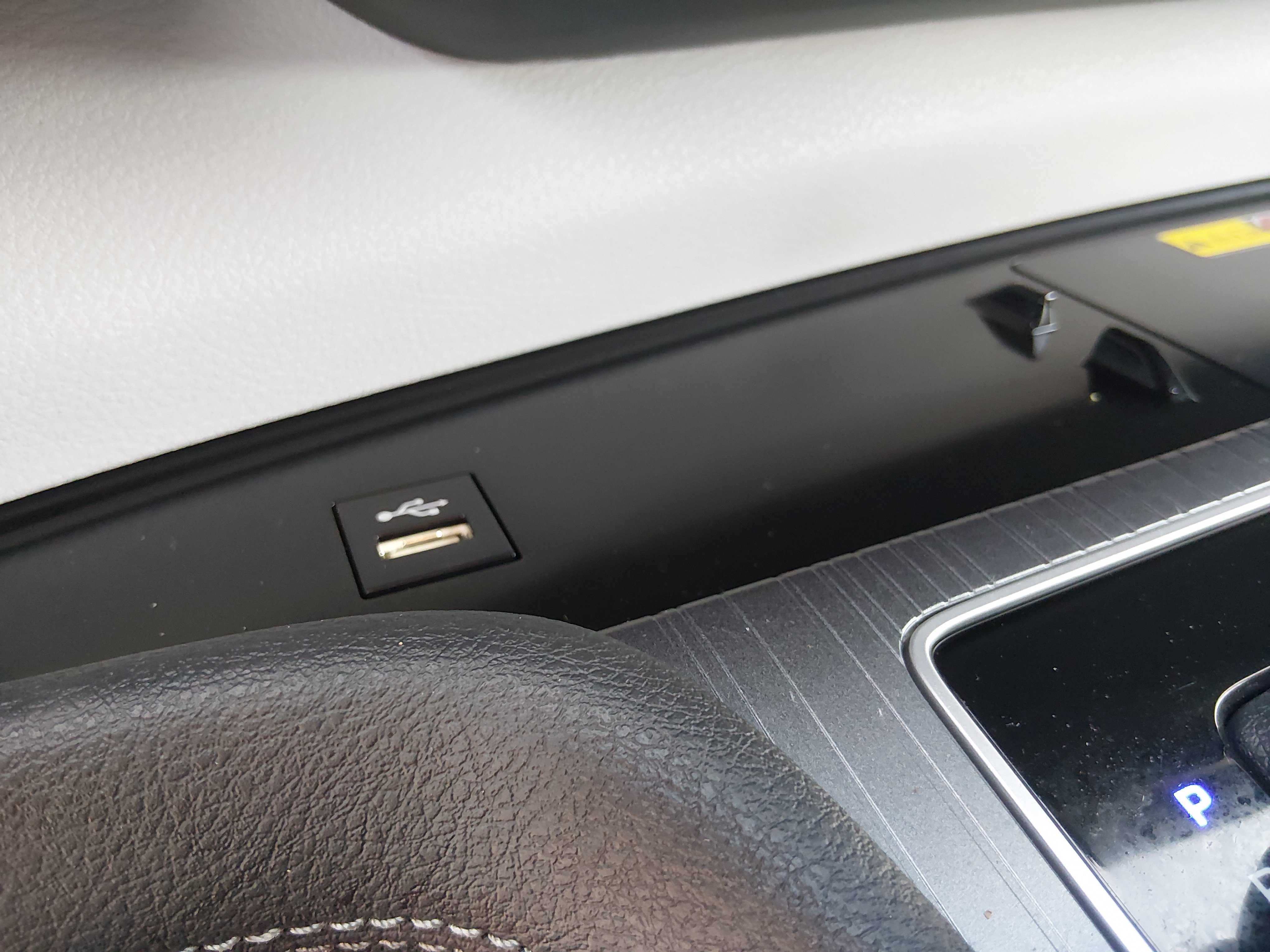 2025 Toyota Sienna XLE - Photo 20