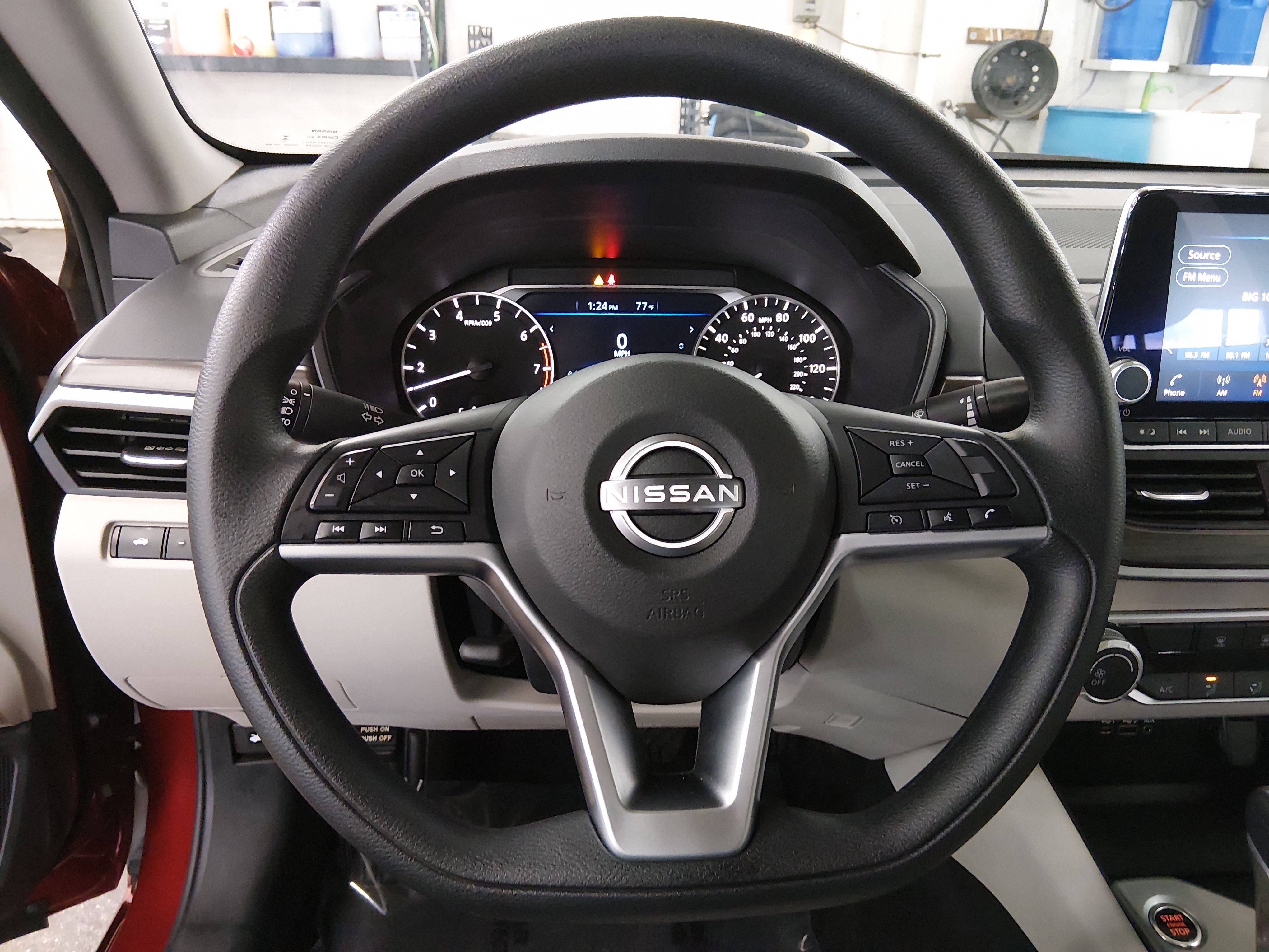 2025 Nissan Altima SV - Photo 12