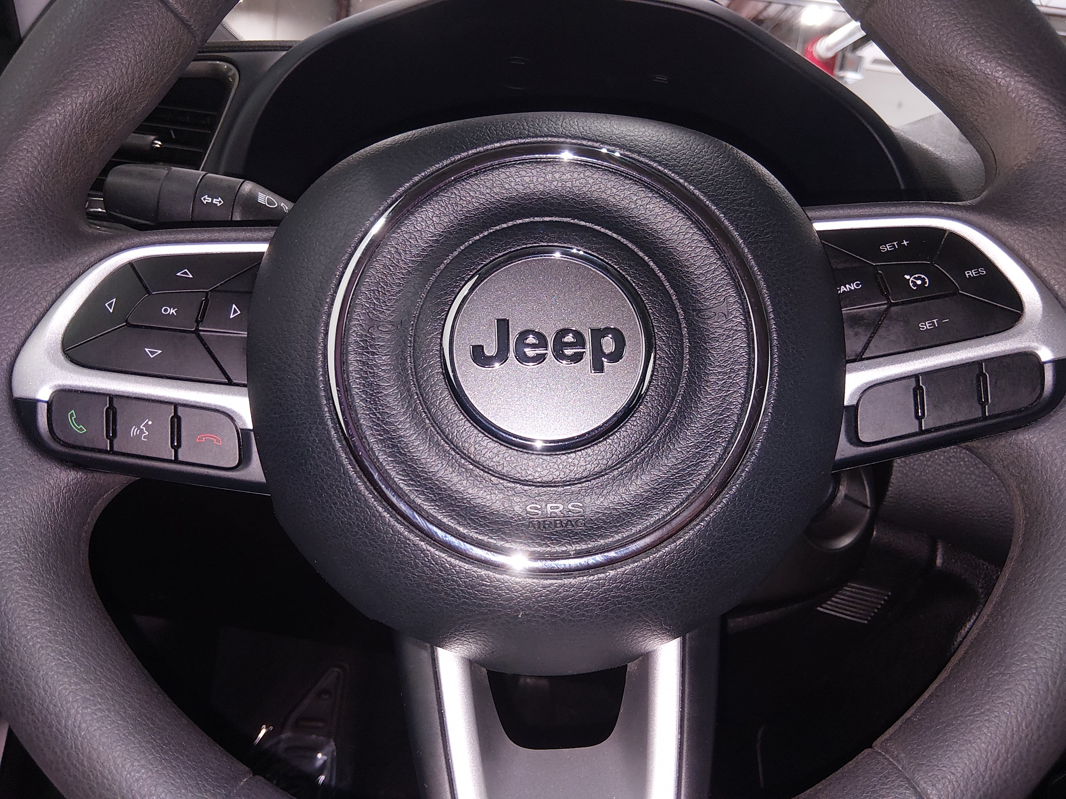 2023 Jeep Renegade Latitude - Photo 12