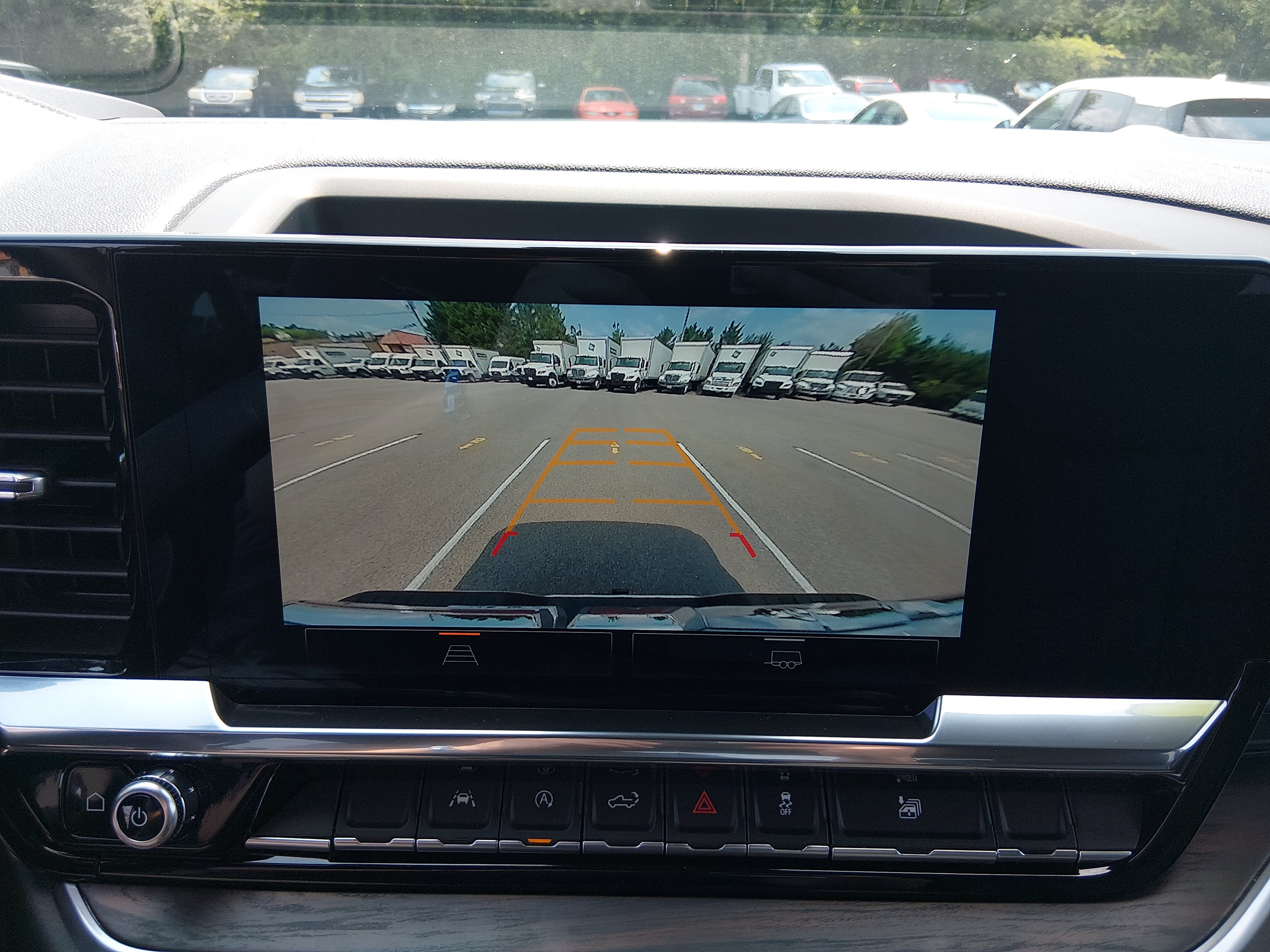 2025 GMC Sierra 1500 SLT - Photo 17