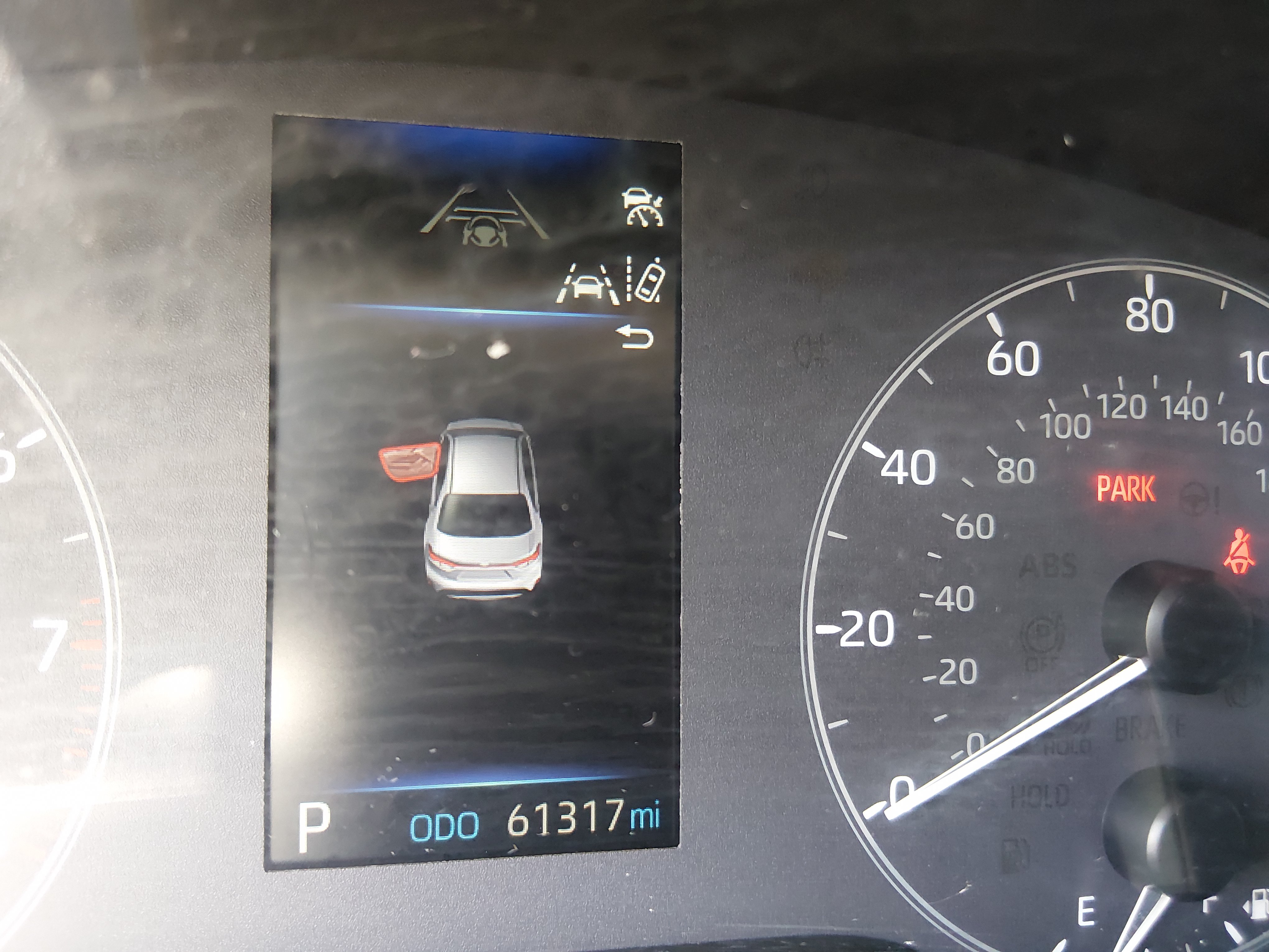 2024 Toyota Corolla LE - Photo 14