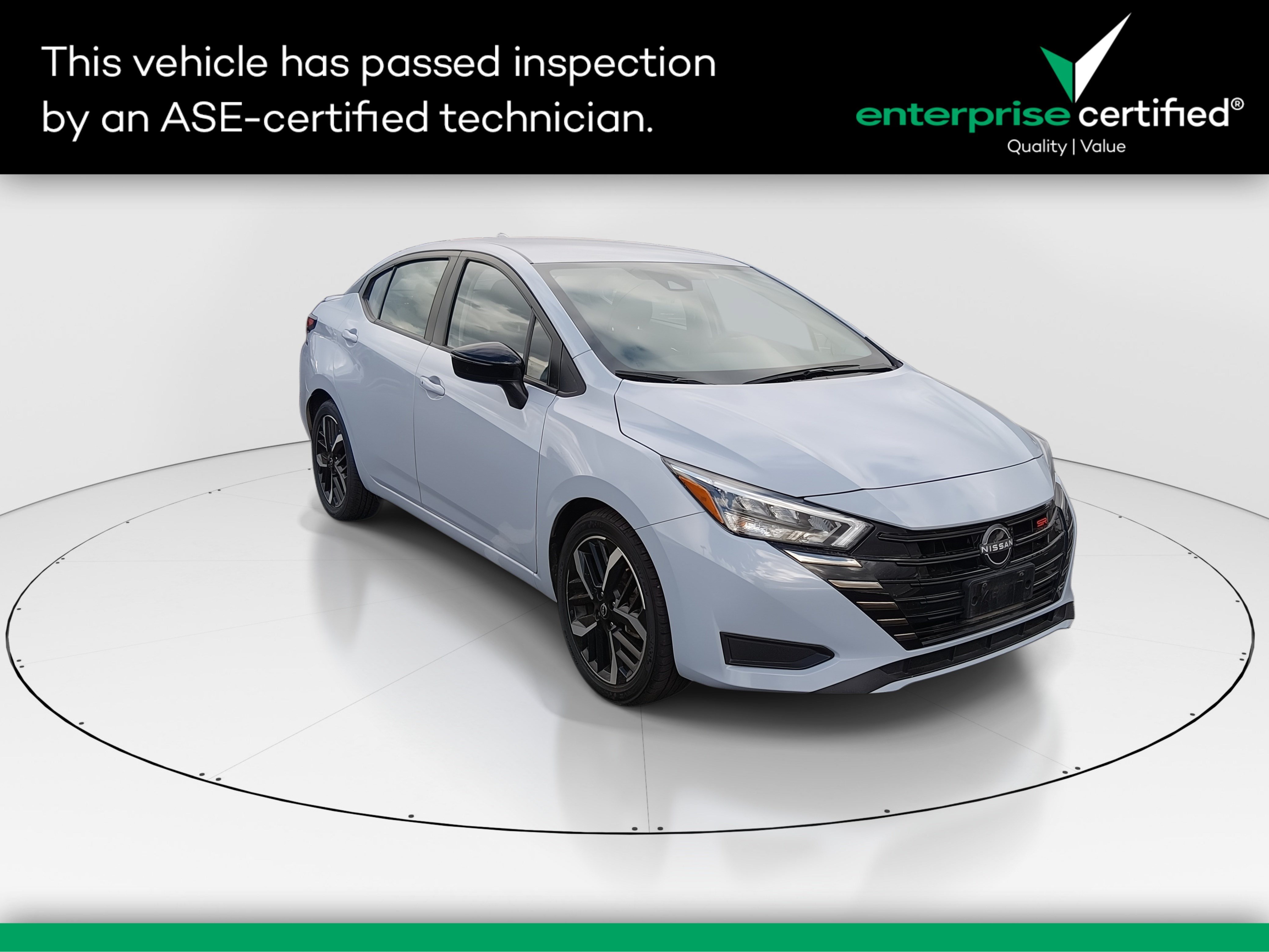 2025 Nissan Versa Sedan SR