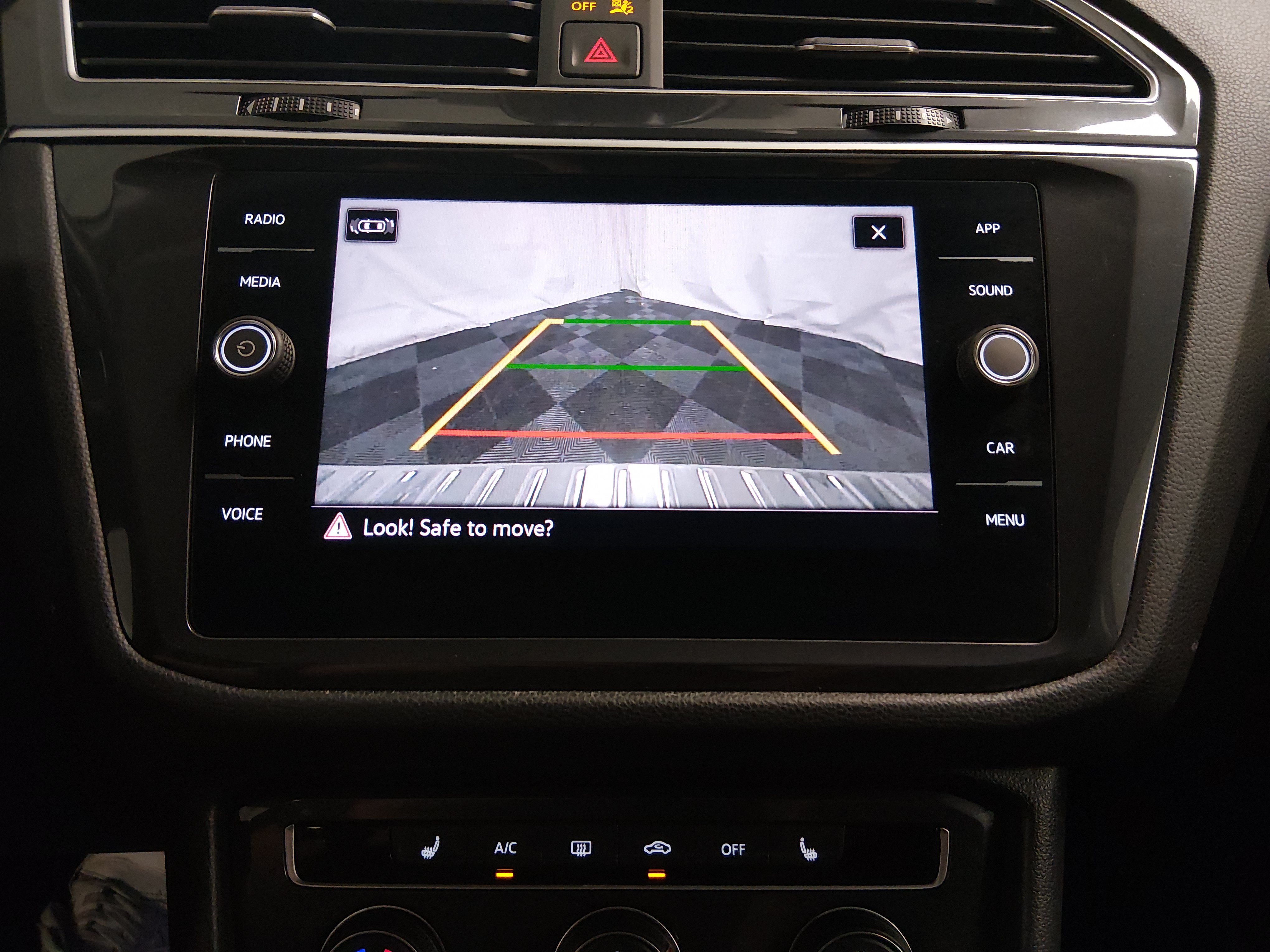 2024 Volkswagen Tiguan Wolfsburg Edition - Photo 16