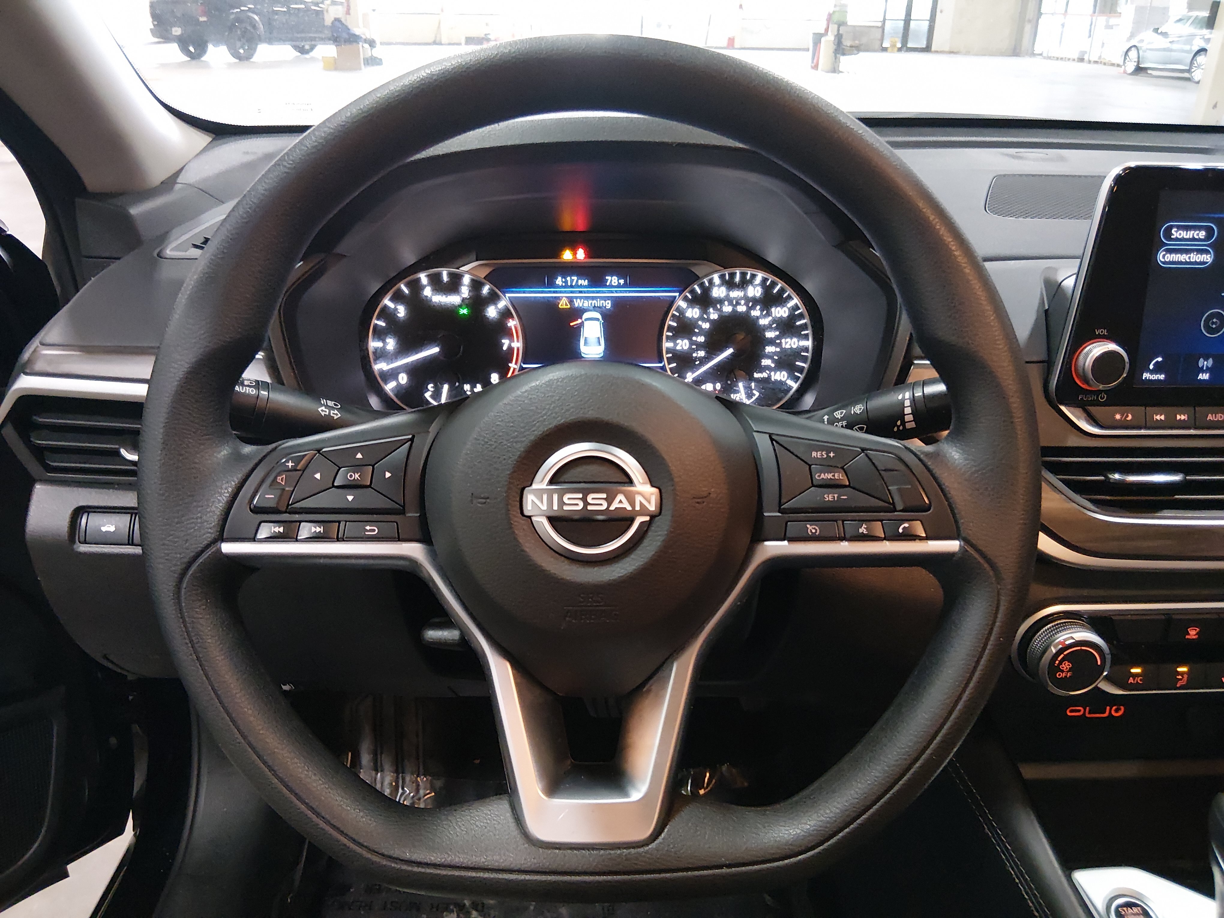 2023 Nissan Altima SV - Photo 12