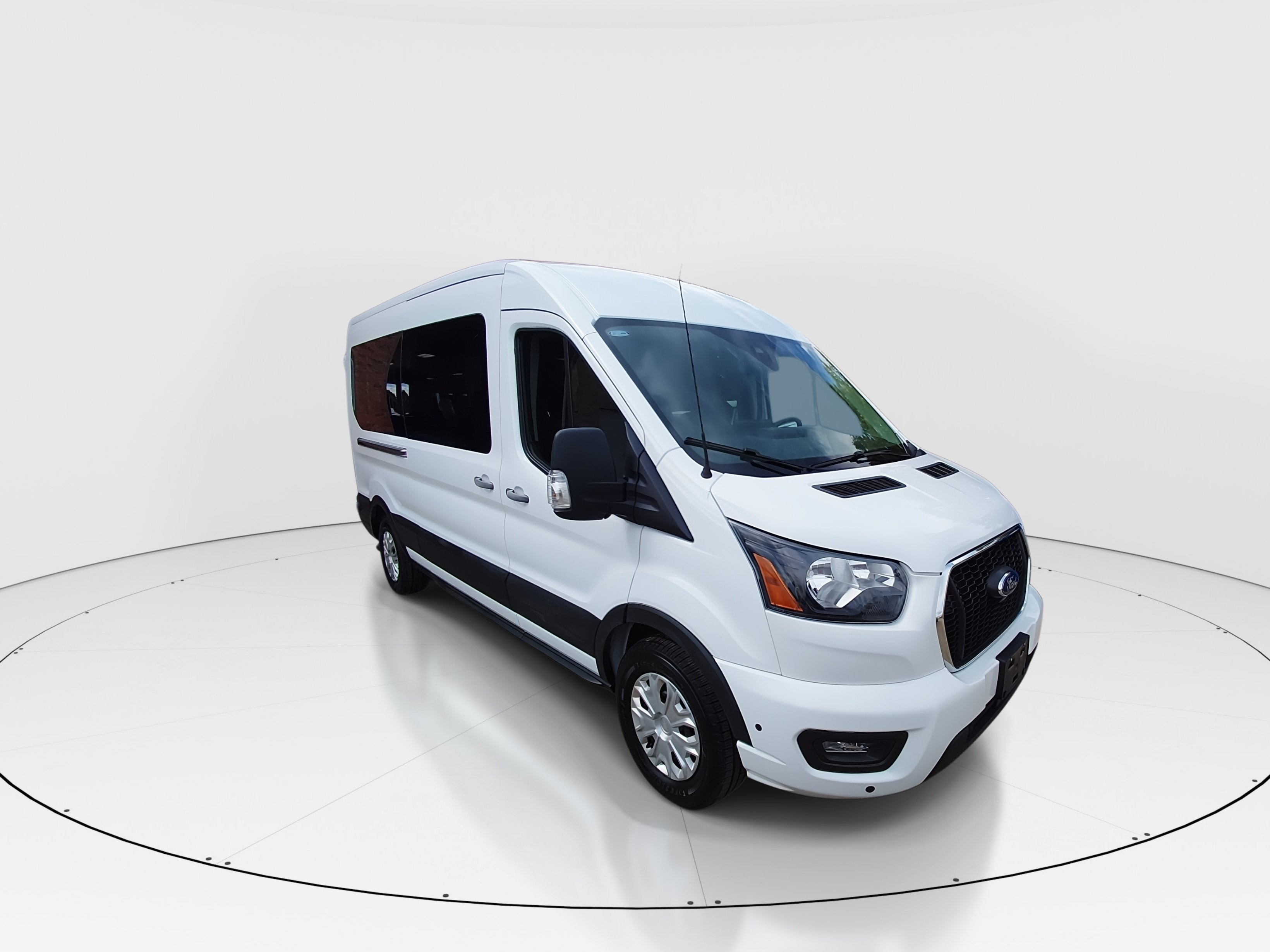 2024 Ford Transit Passenger Van XLT