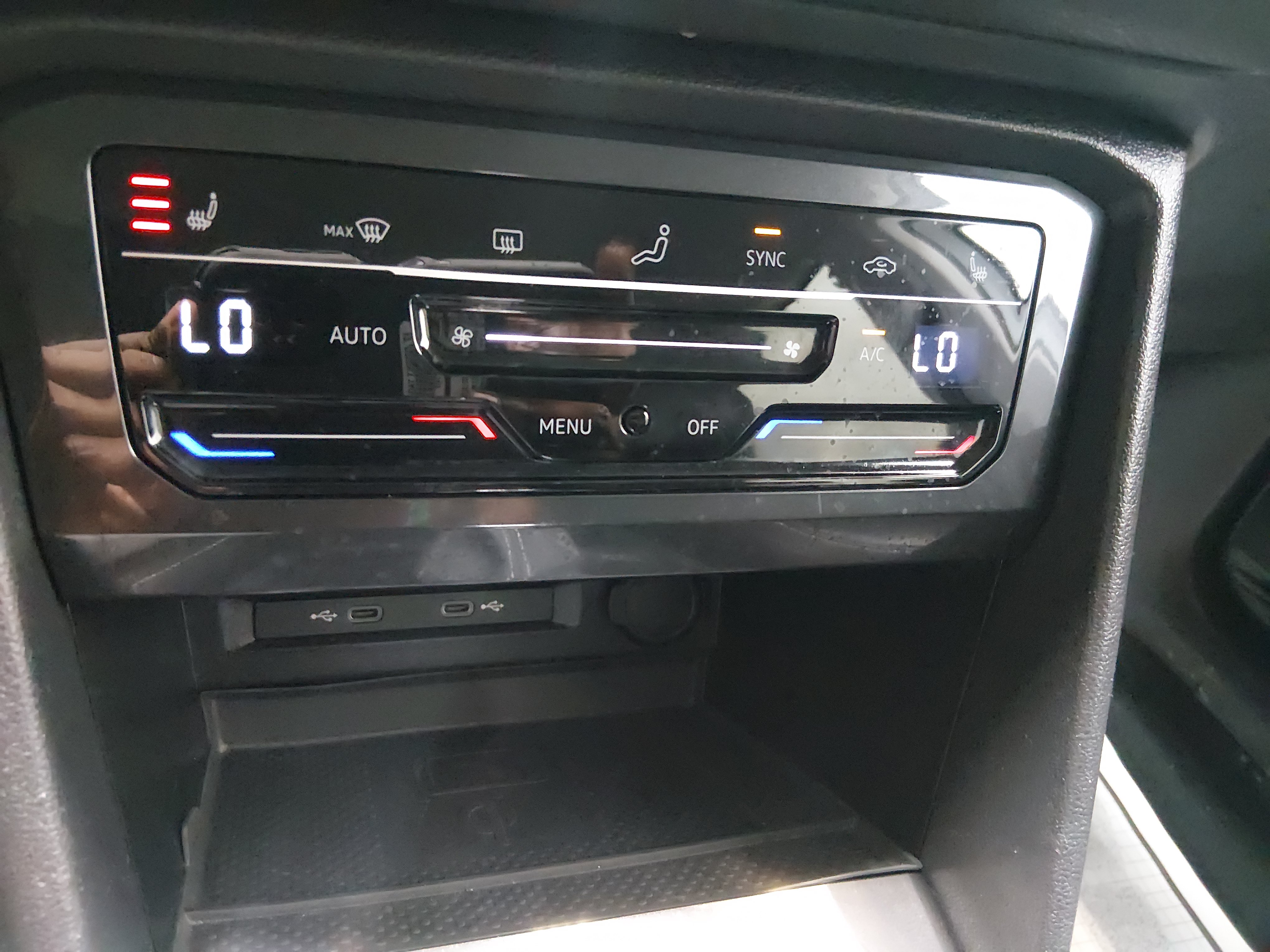 2024 Volkswagen Tiguan SE - Photo 19