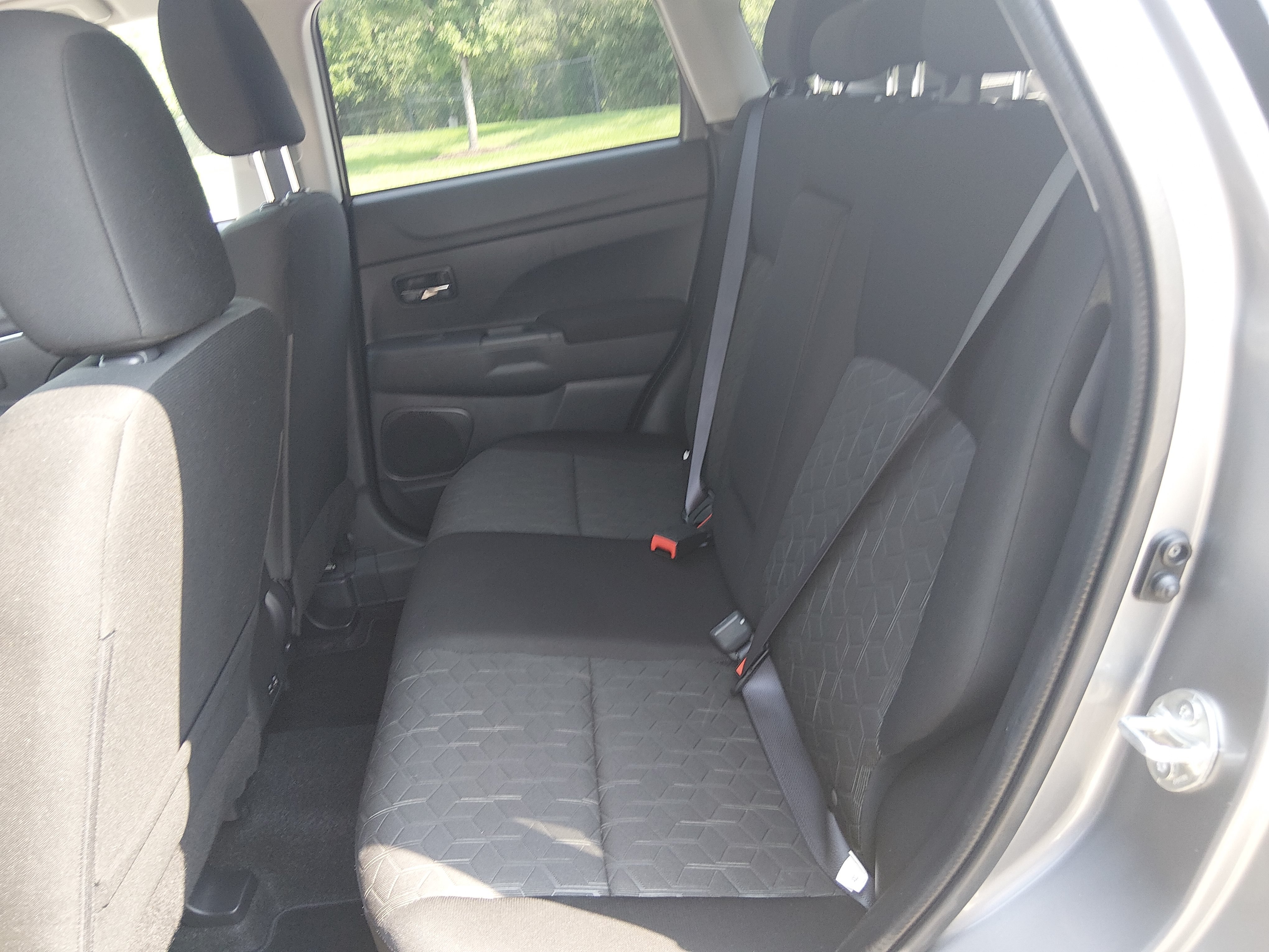 2025 Mitsubishi Outlander Sport LE - Photo 19