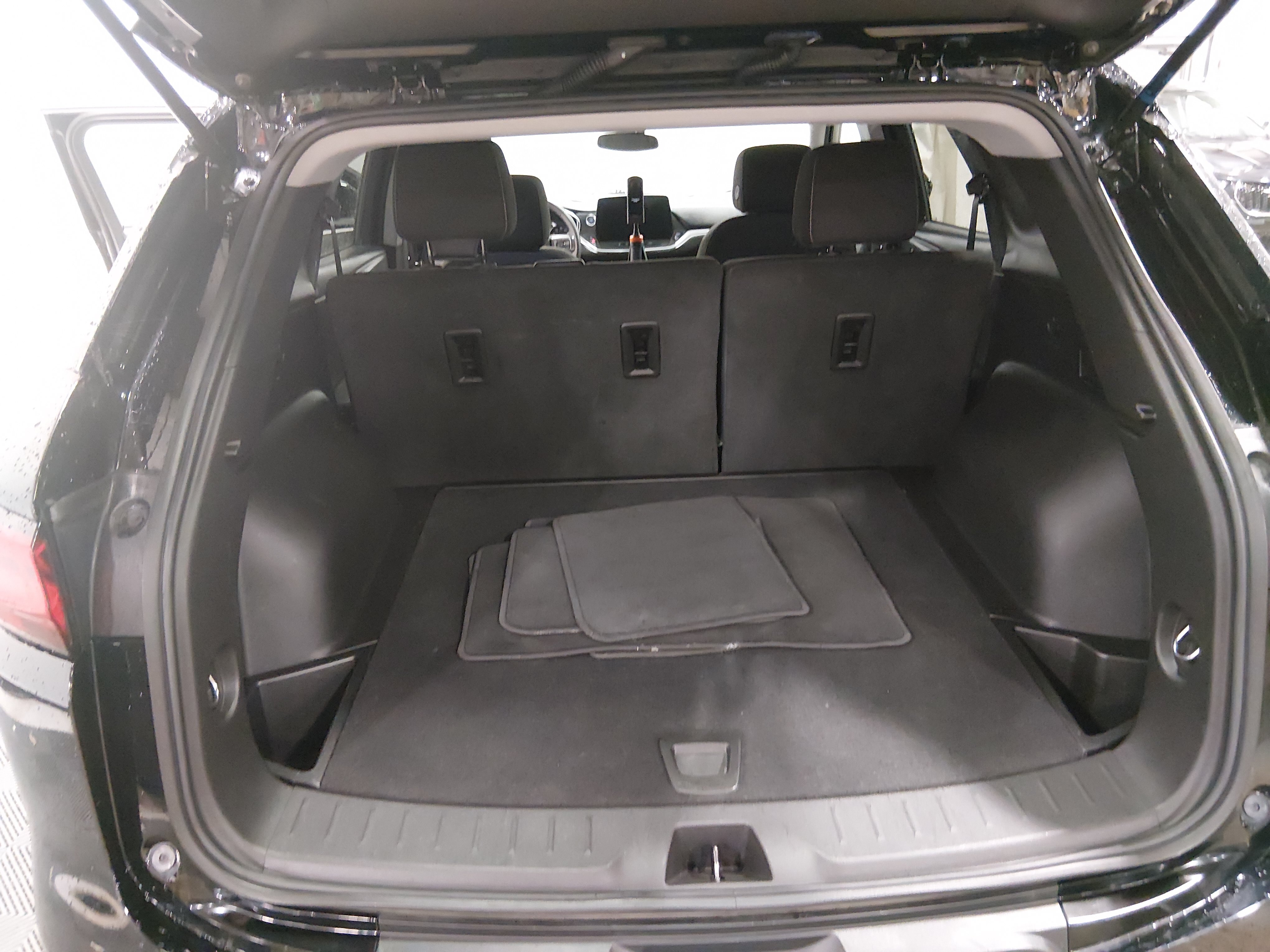 2025 Chevrolet Blazer 2LT - Photo 11