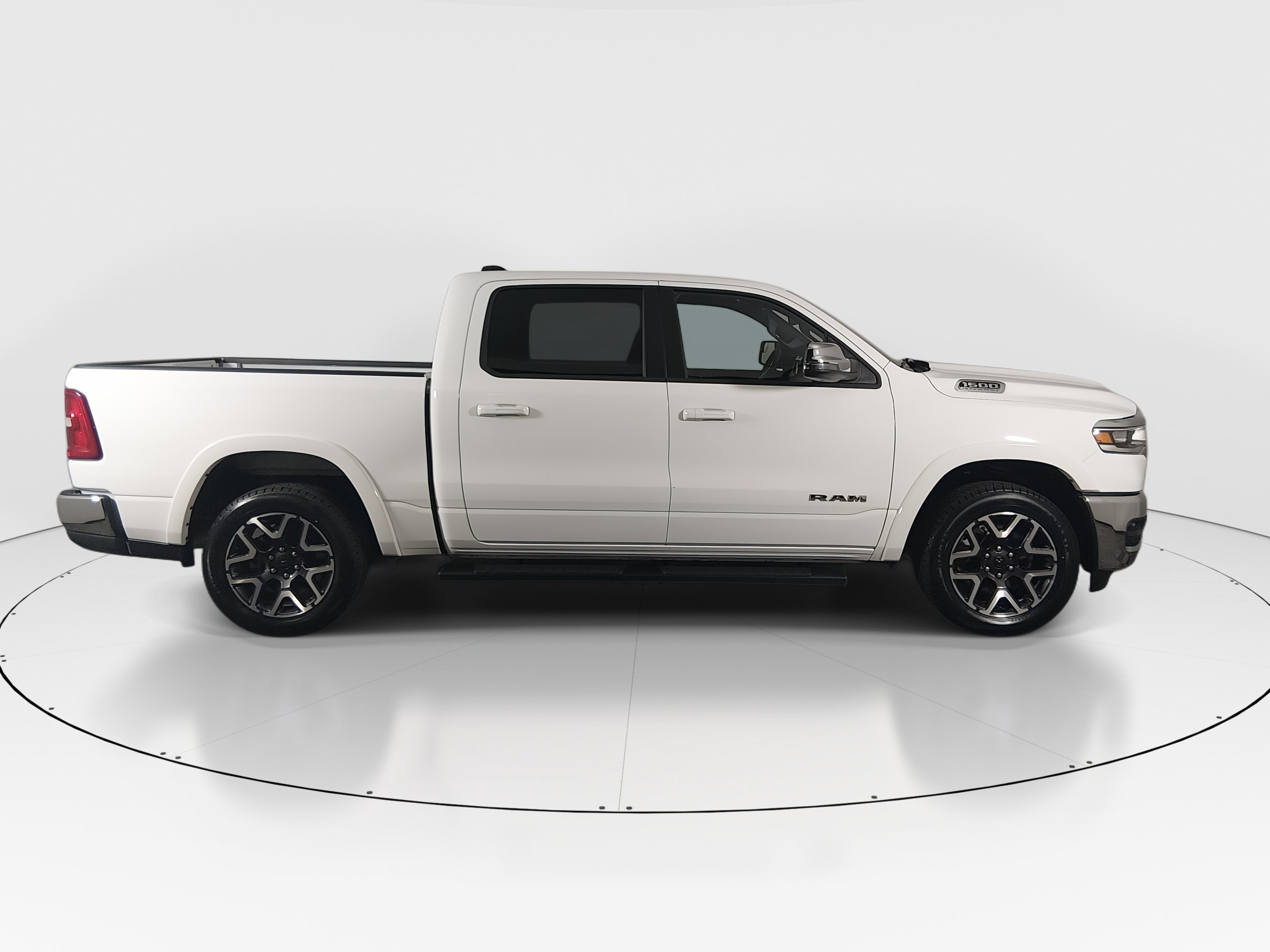 2026 RAM Ram 1500 Pickup Laramie - Photo 8