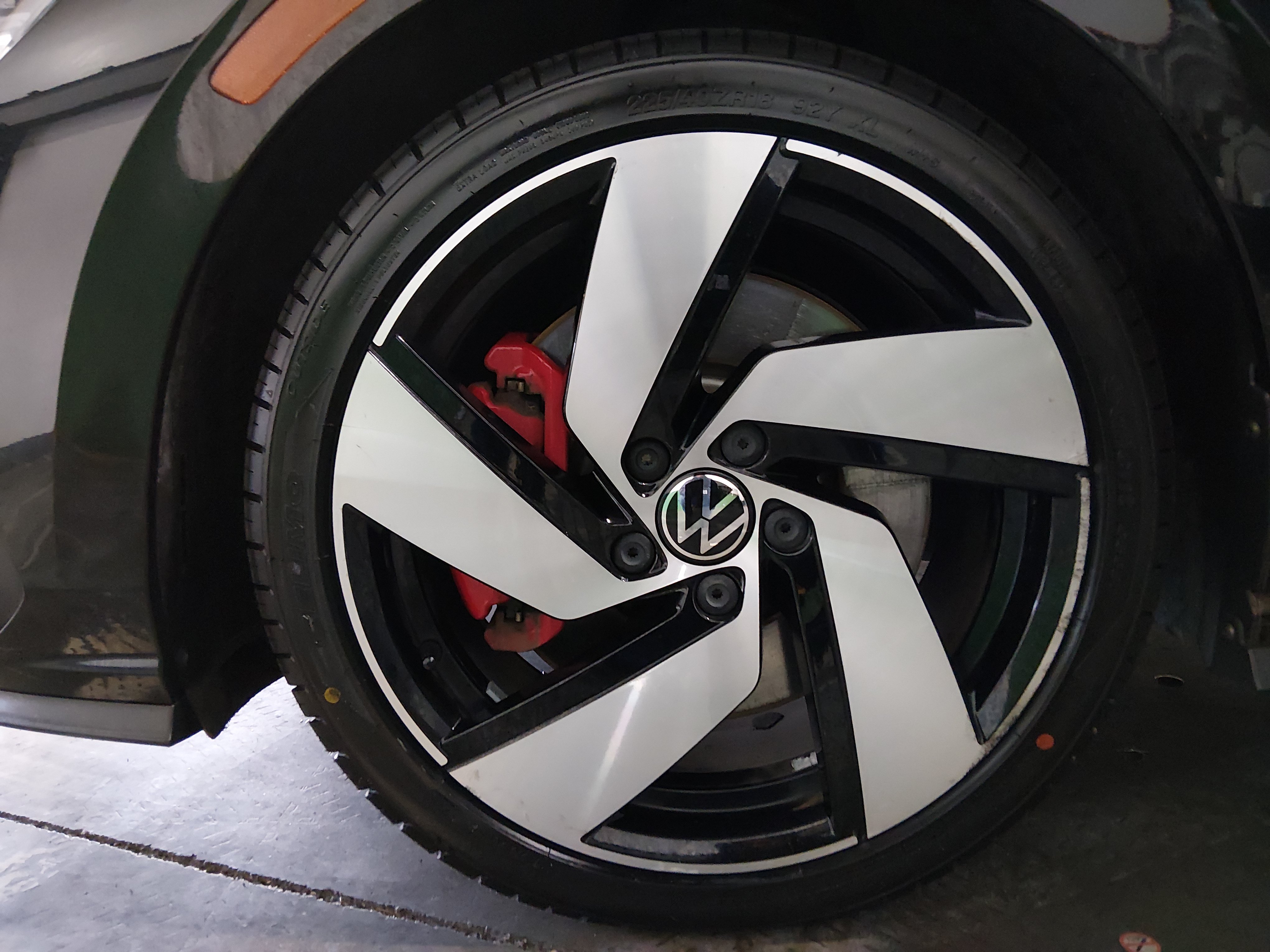 2024 Volkswagen Golf GTI S - Photo 10