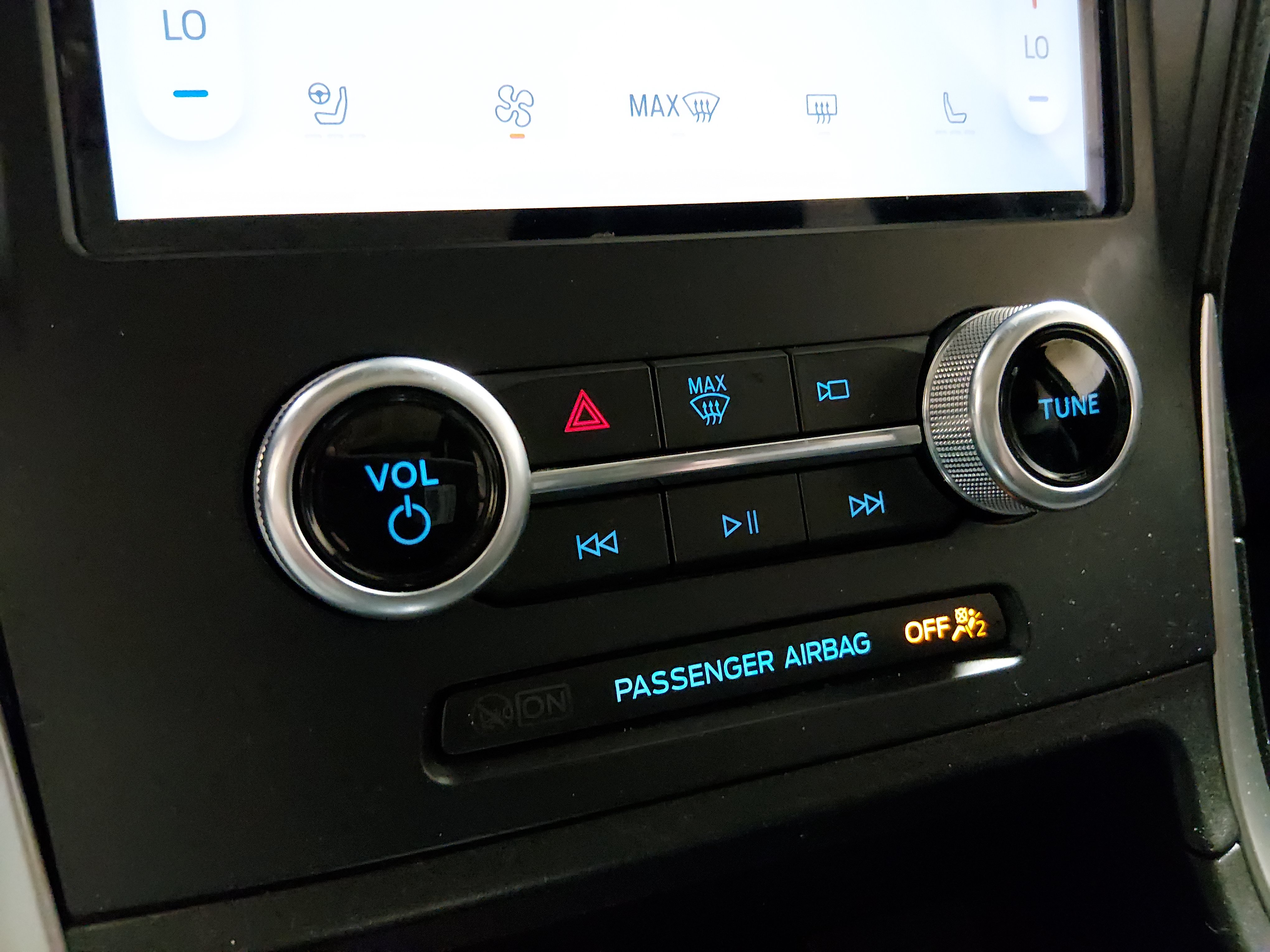 2022 Ford Edge ST-Line - Photo 18
