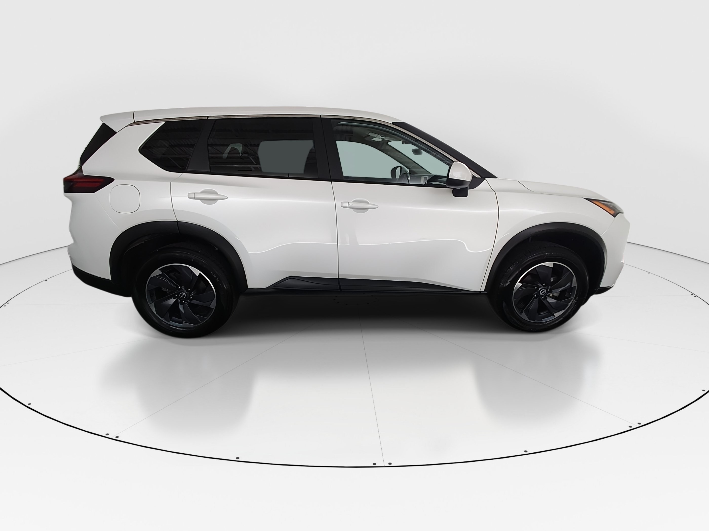 2024 Nissan Rogue SV - Photo 8